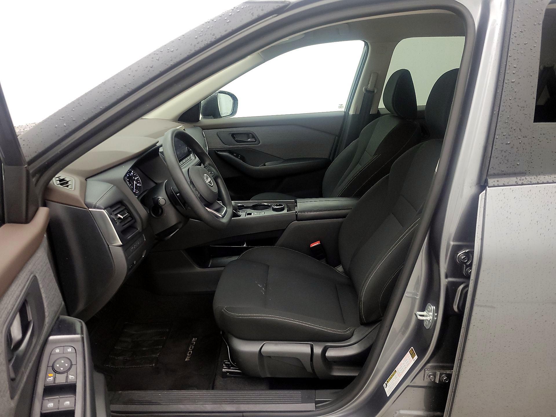 Thumbnail: 2023 Nissan Rogue - 11