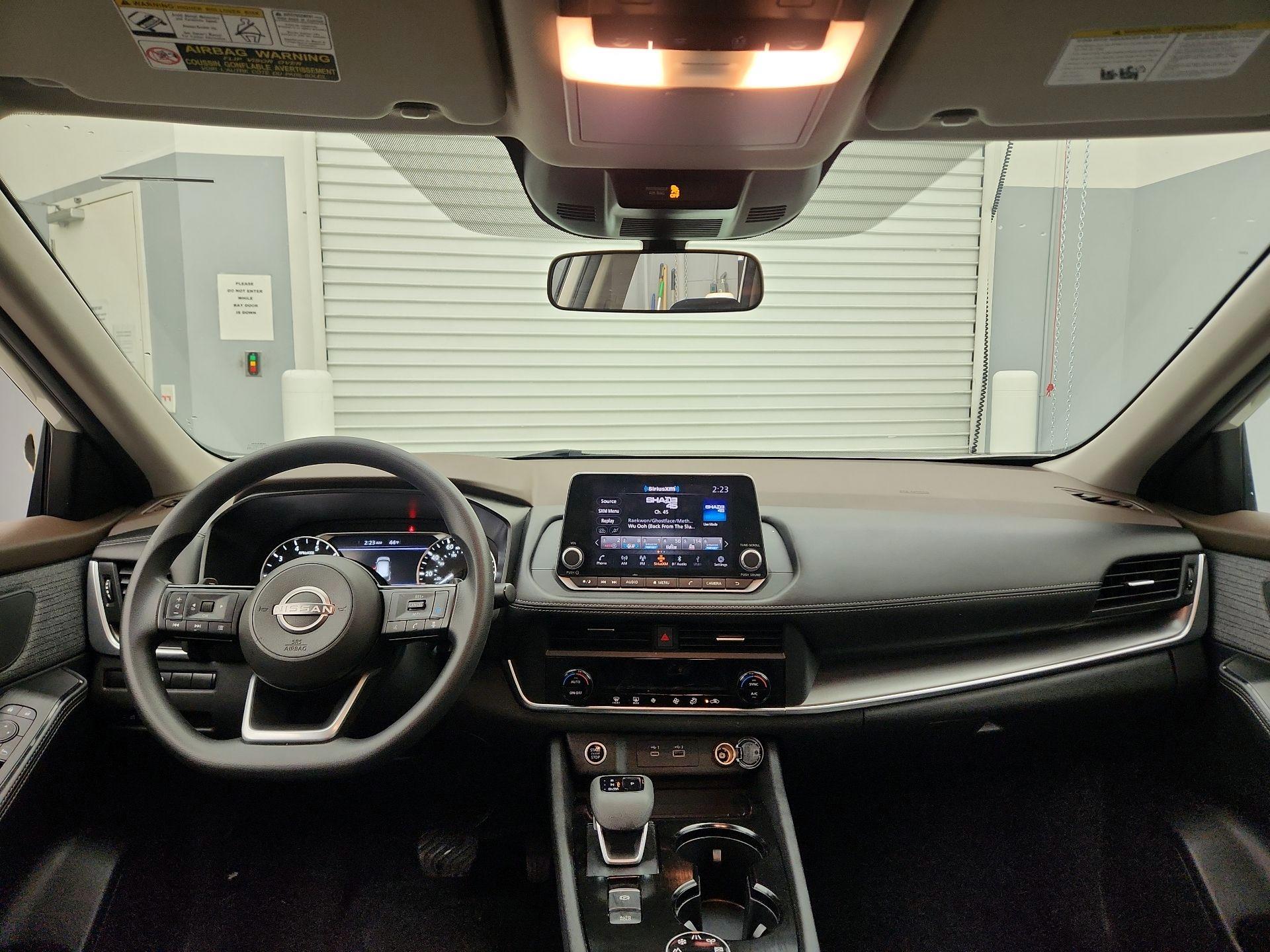 Thumbnail: 2023 Nissan Rogue - 9