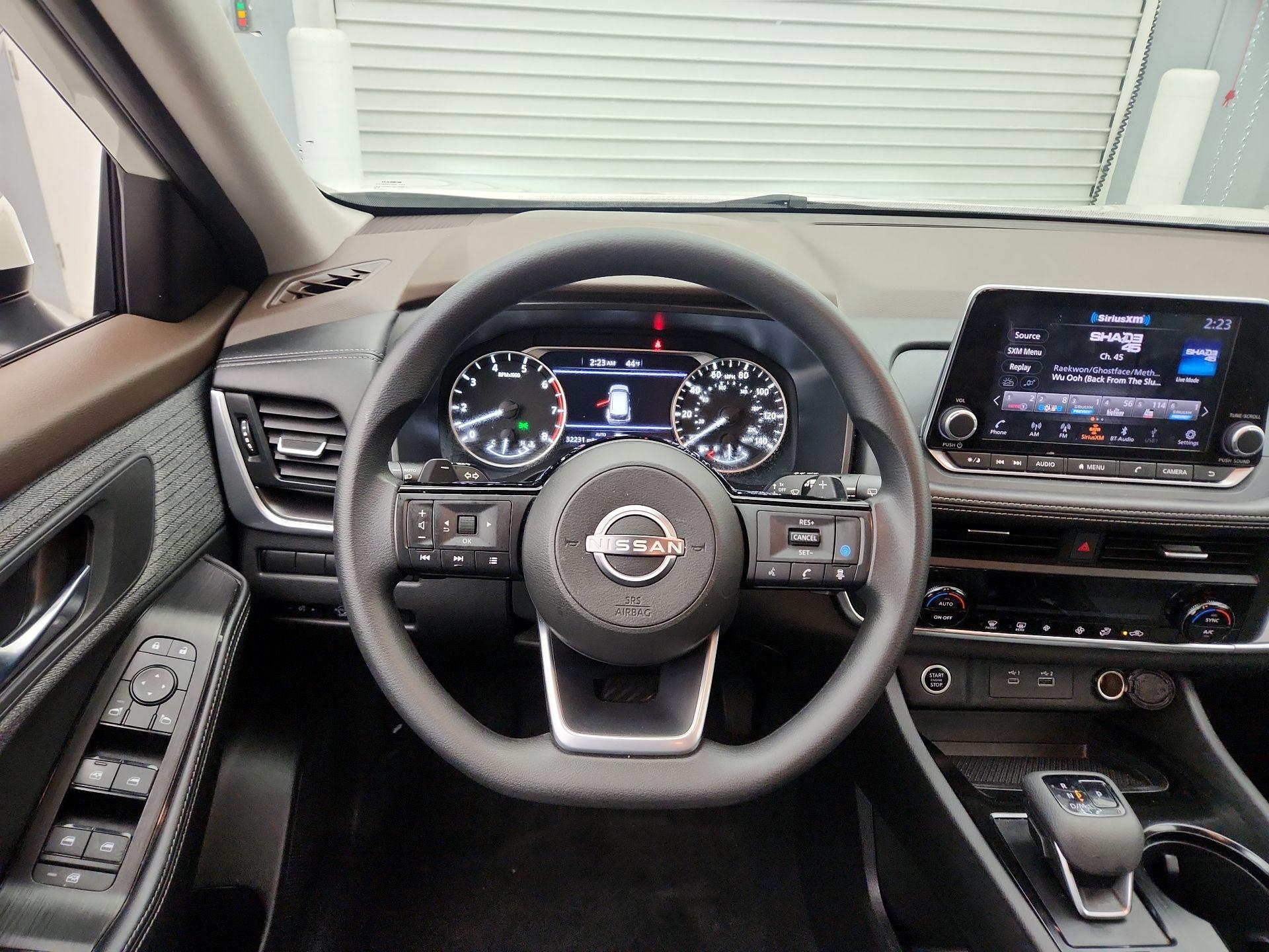 Thumbnail: 2023 Nissan Rogue - 10