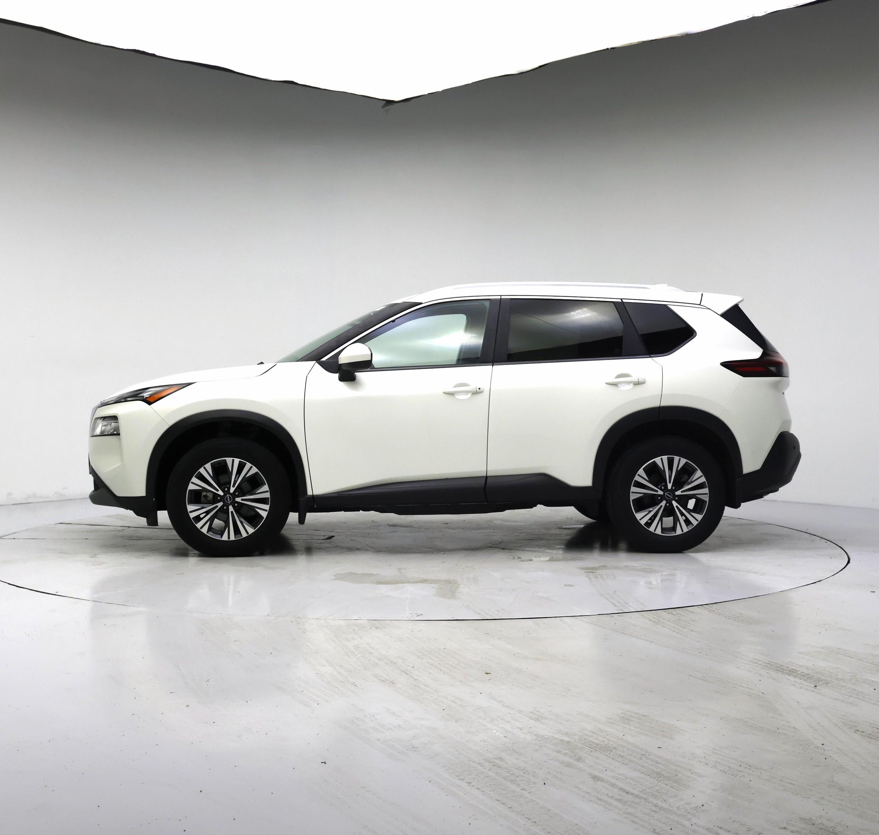 Thumbnail: 2023 Nissan Rogue - 3