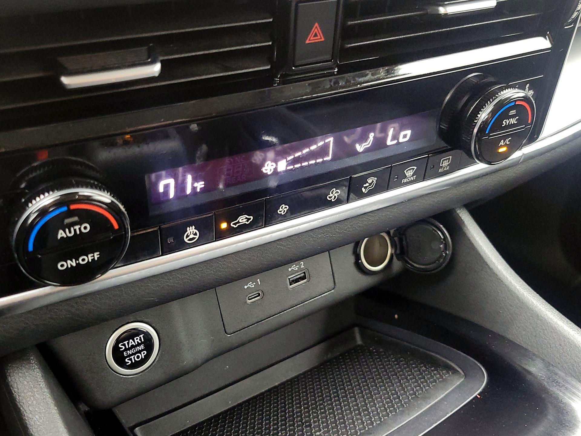 Thumbnail: 2023 Nissan Rogue - 16