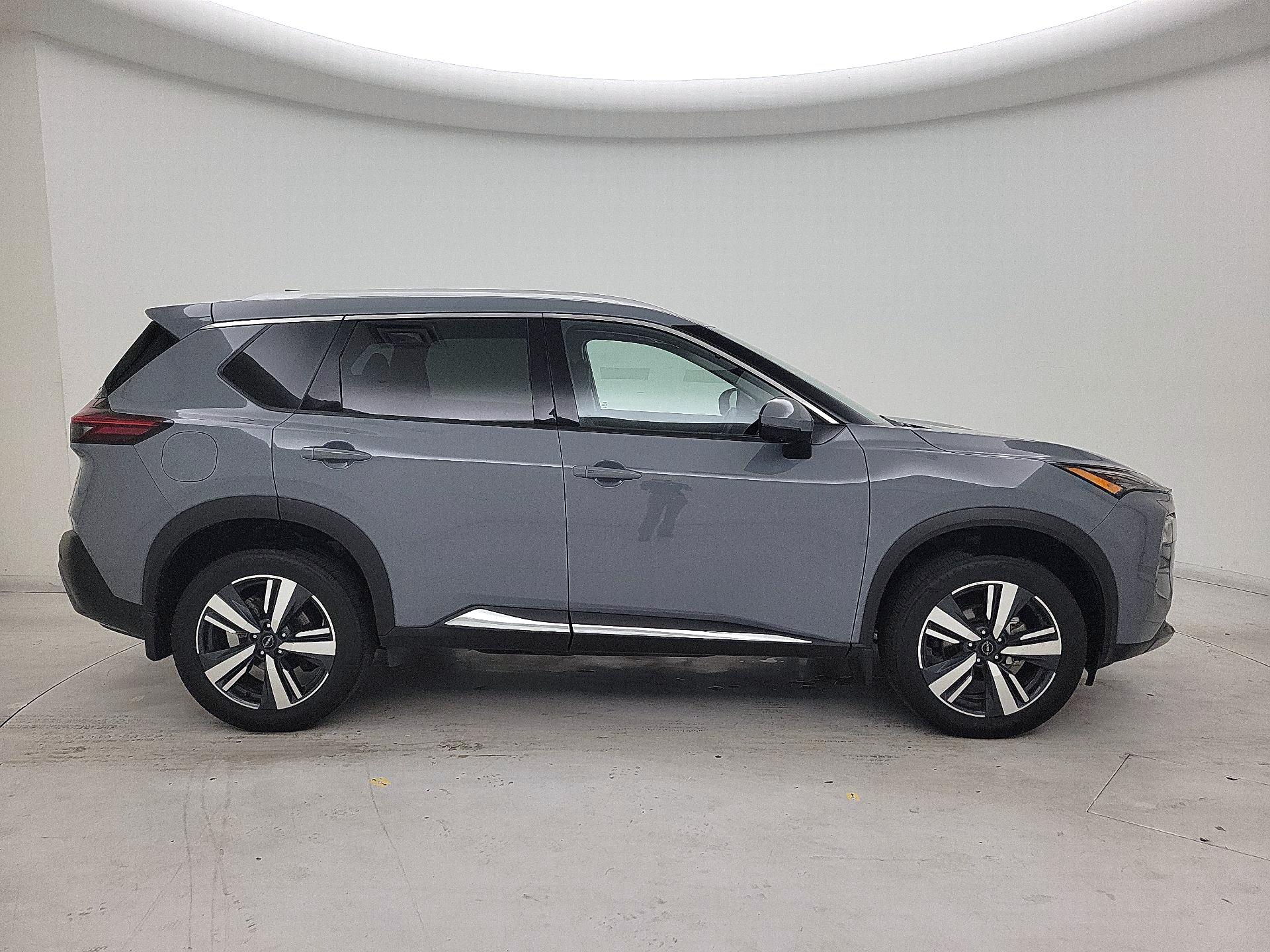 Thumbnail: 2023 Nissan Rogue - 4