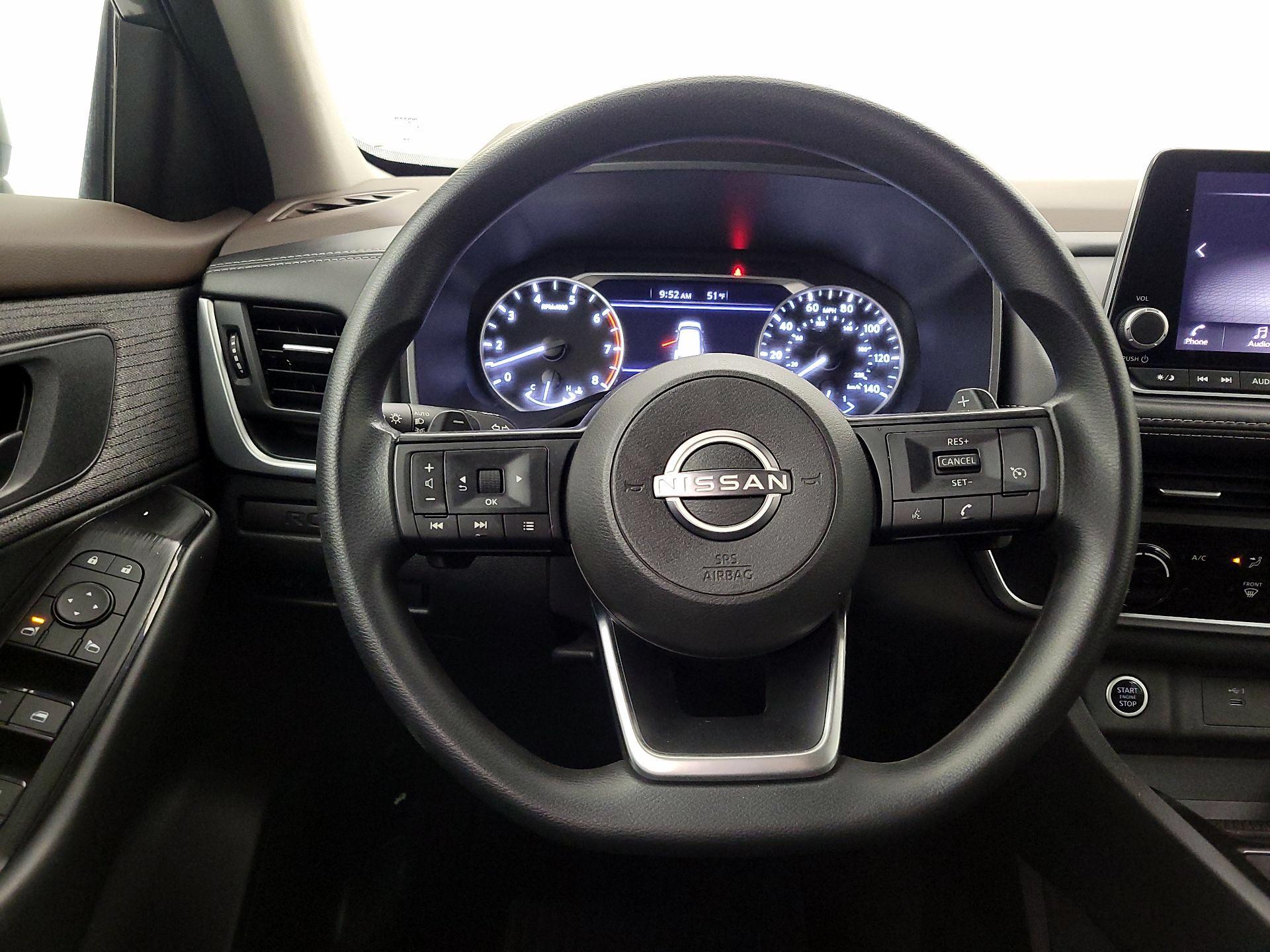 Thumbnail: 2023 Nissan Rogue - 10