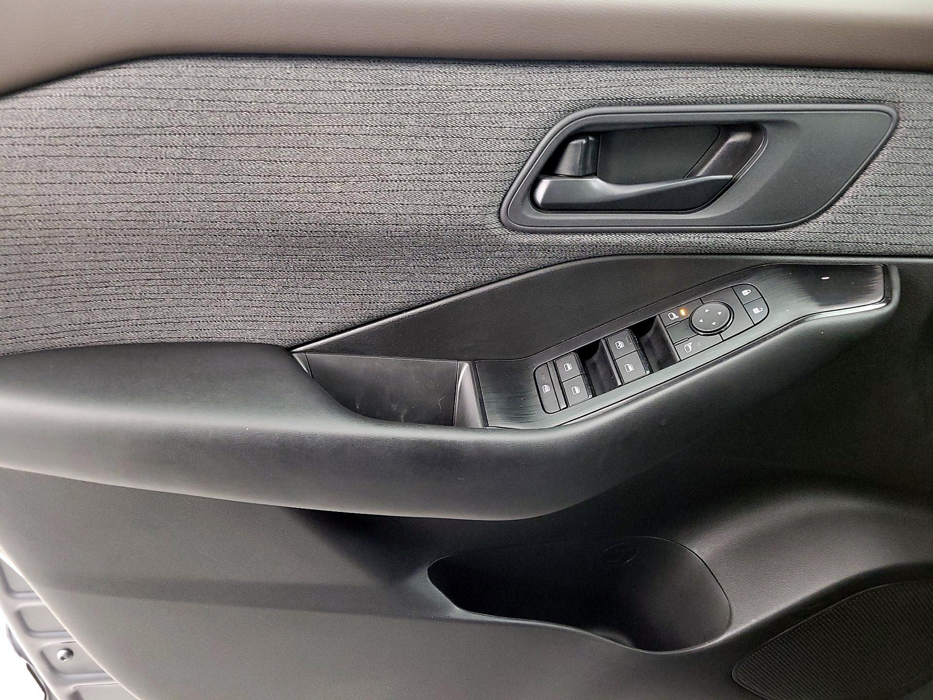 Thumbnail: 2023 Nissan Rogue - 12