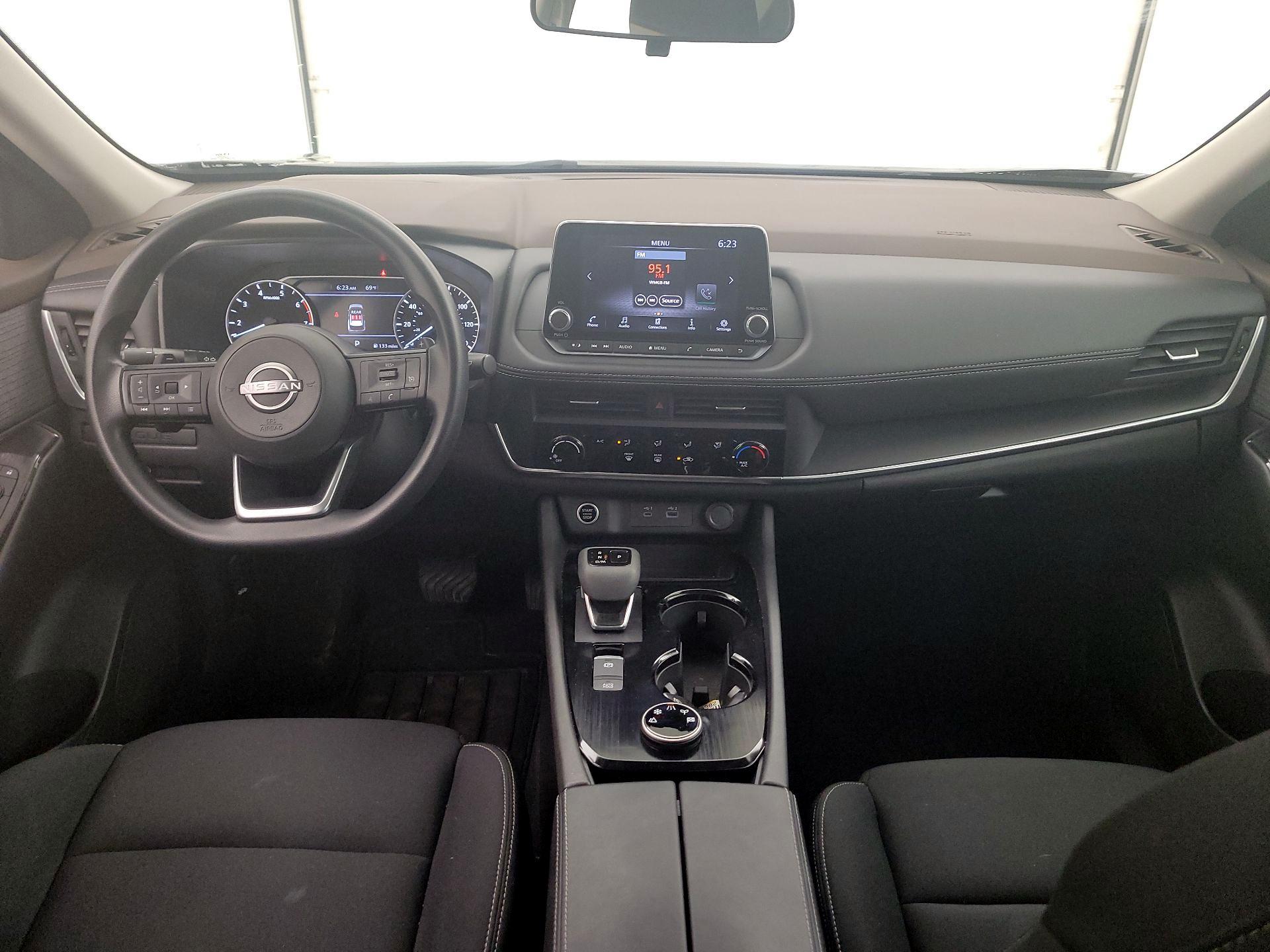 Thumbnail: 2023 Nissan Rogue - 9