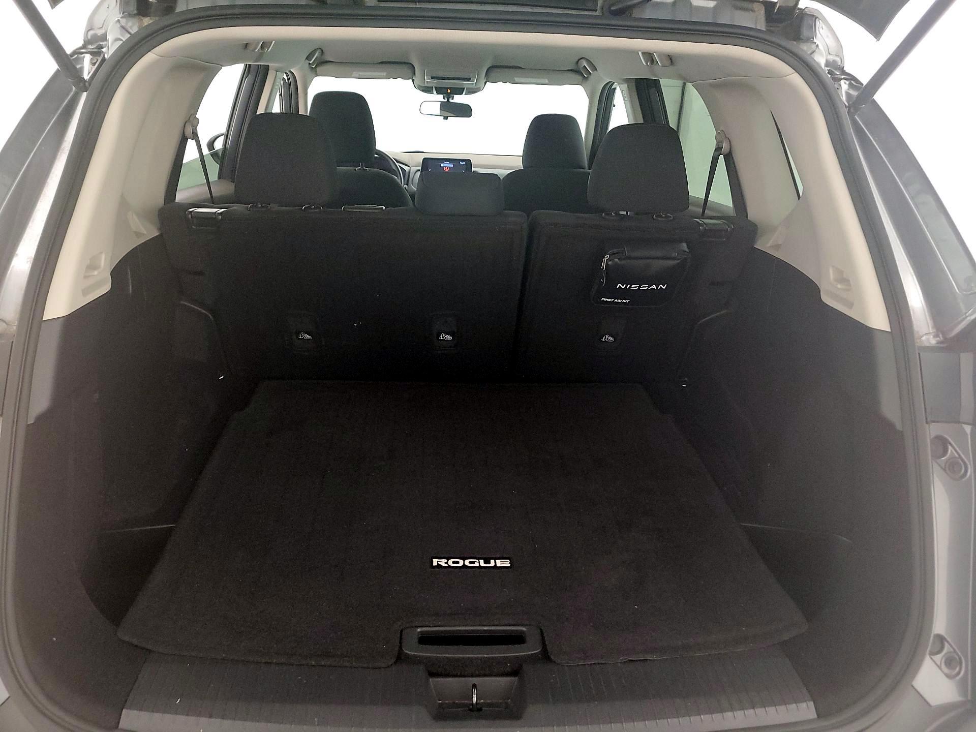 Thumbnail: 2023 Nissan Rogue - 20