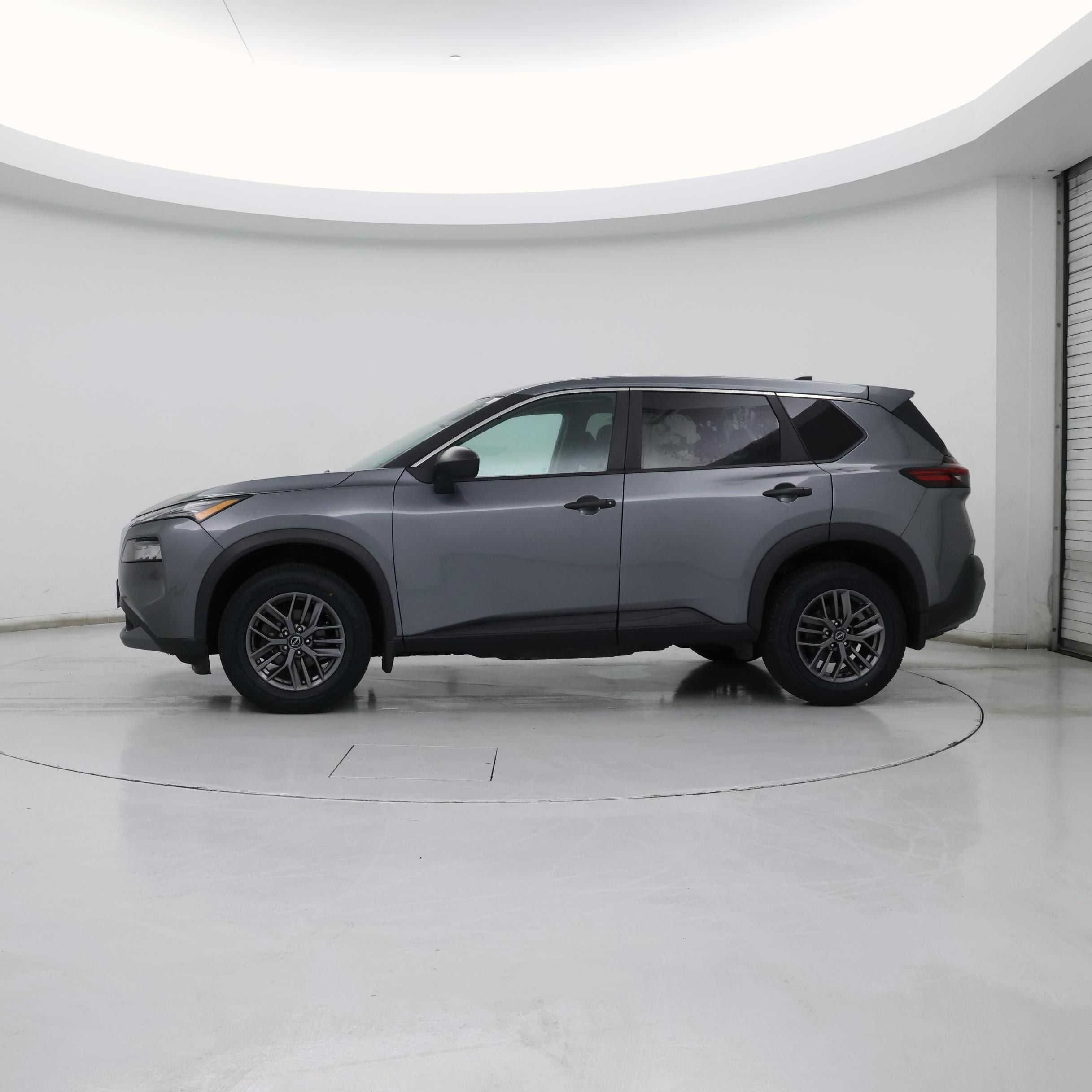 Thumbnail: 2023 Nissan Rogue - 3