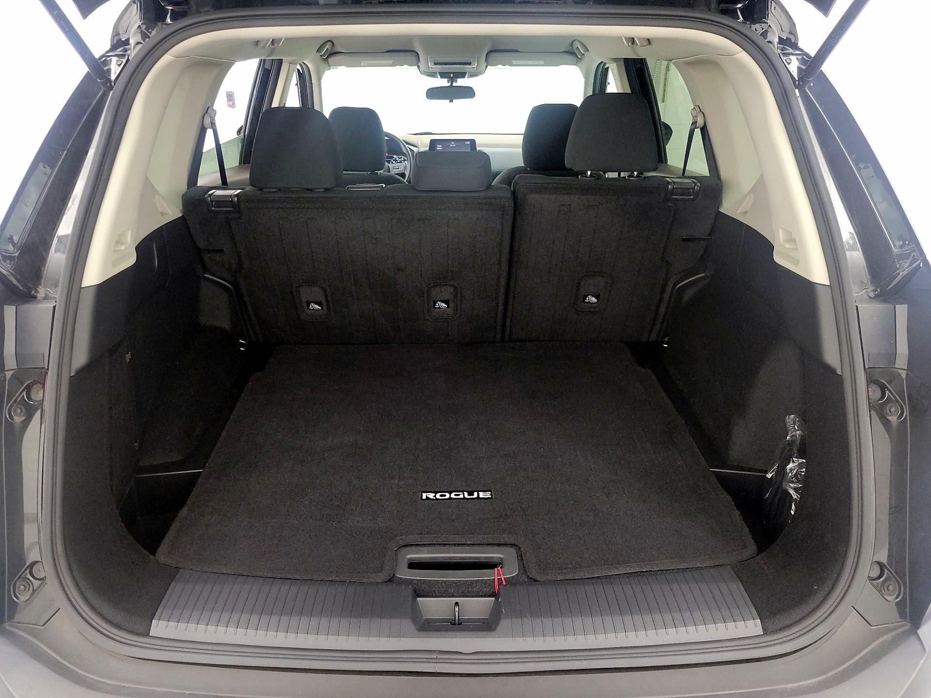 Thumbnail: 2023 Nissan Rogue - 20