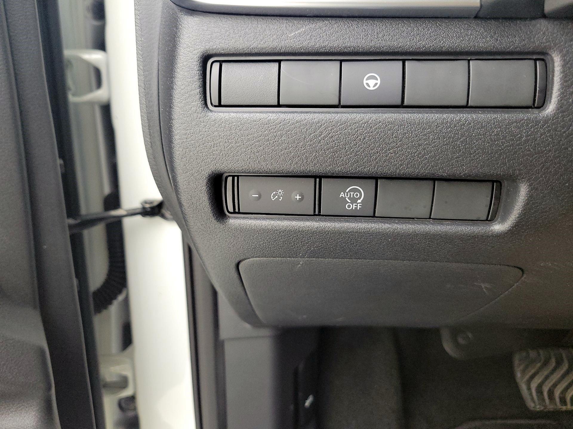 Thumbnail: 2023 Nissan Rogue - 11