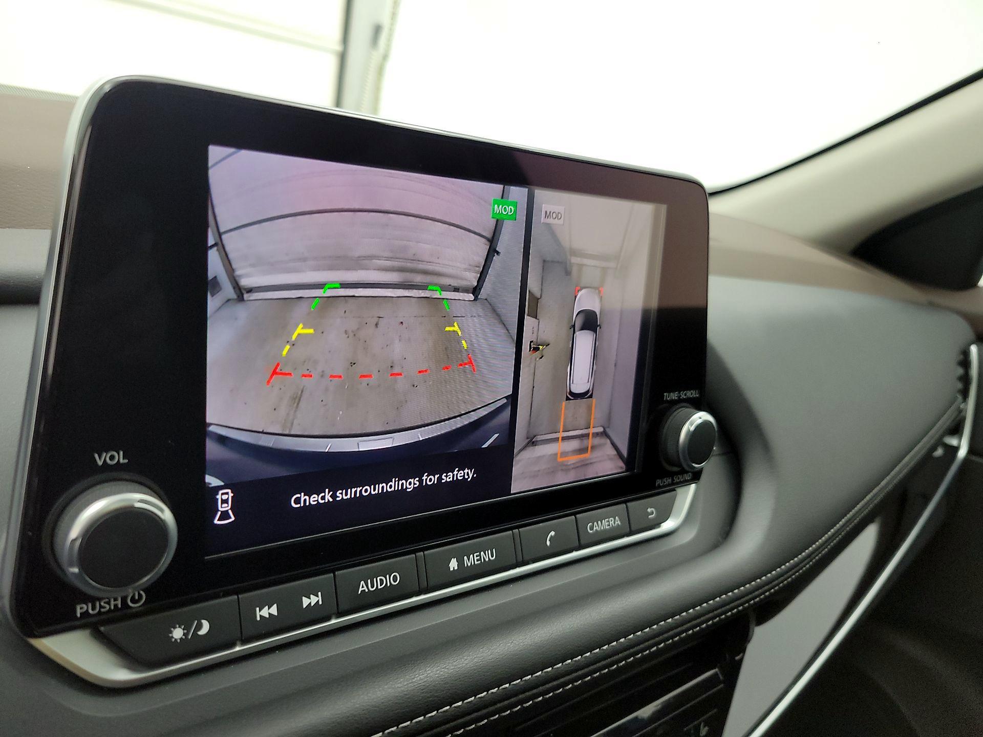 Thumbnail: 2023 Nissan Rogue - 14