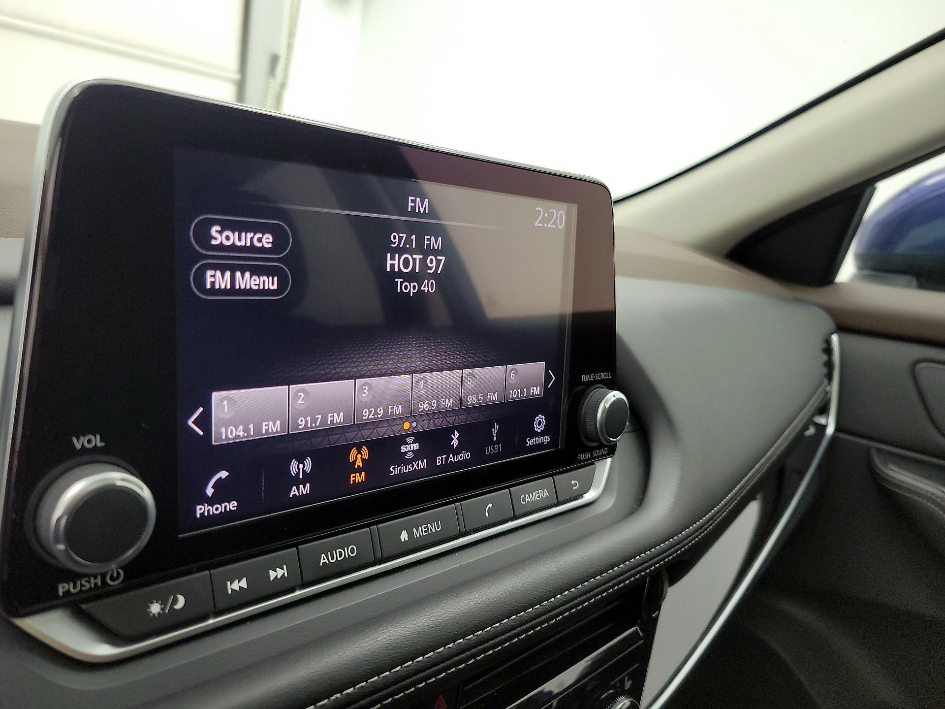 Thumbnail: 2023 Nissan Rogue - 15