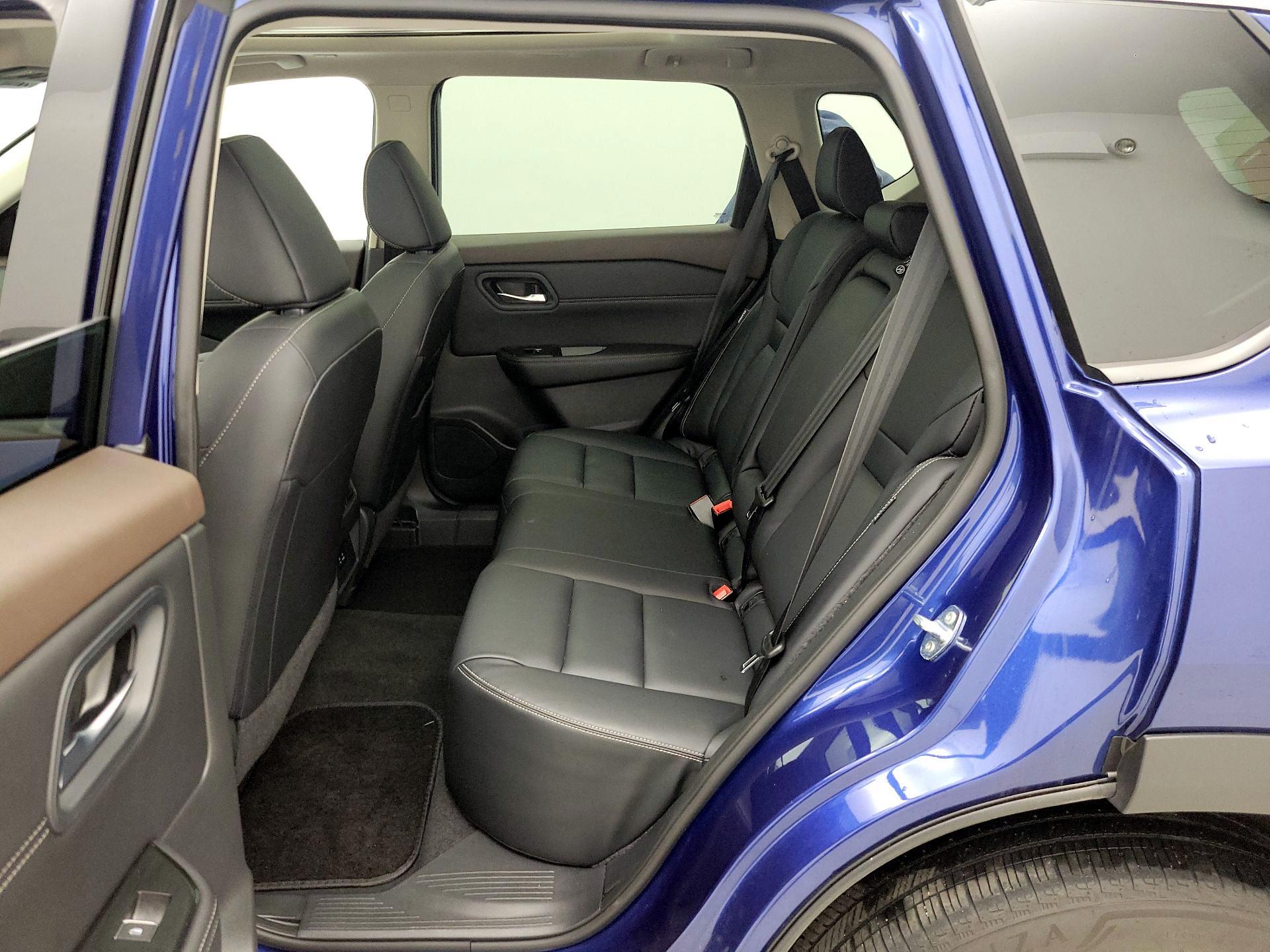 Thumbnail: 2023 Nissan Rogue - 20