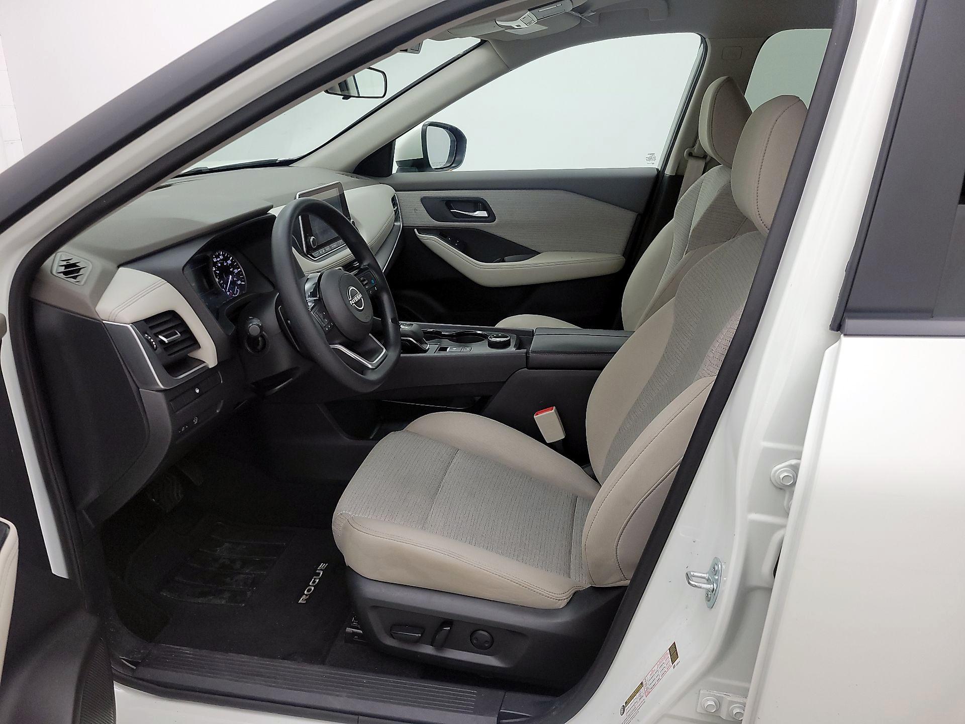 Thumbnail: 2023 Nissan Rogue - 11