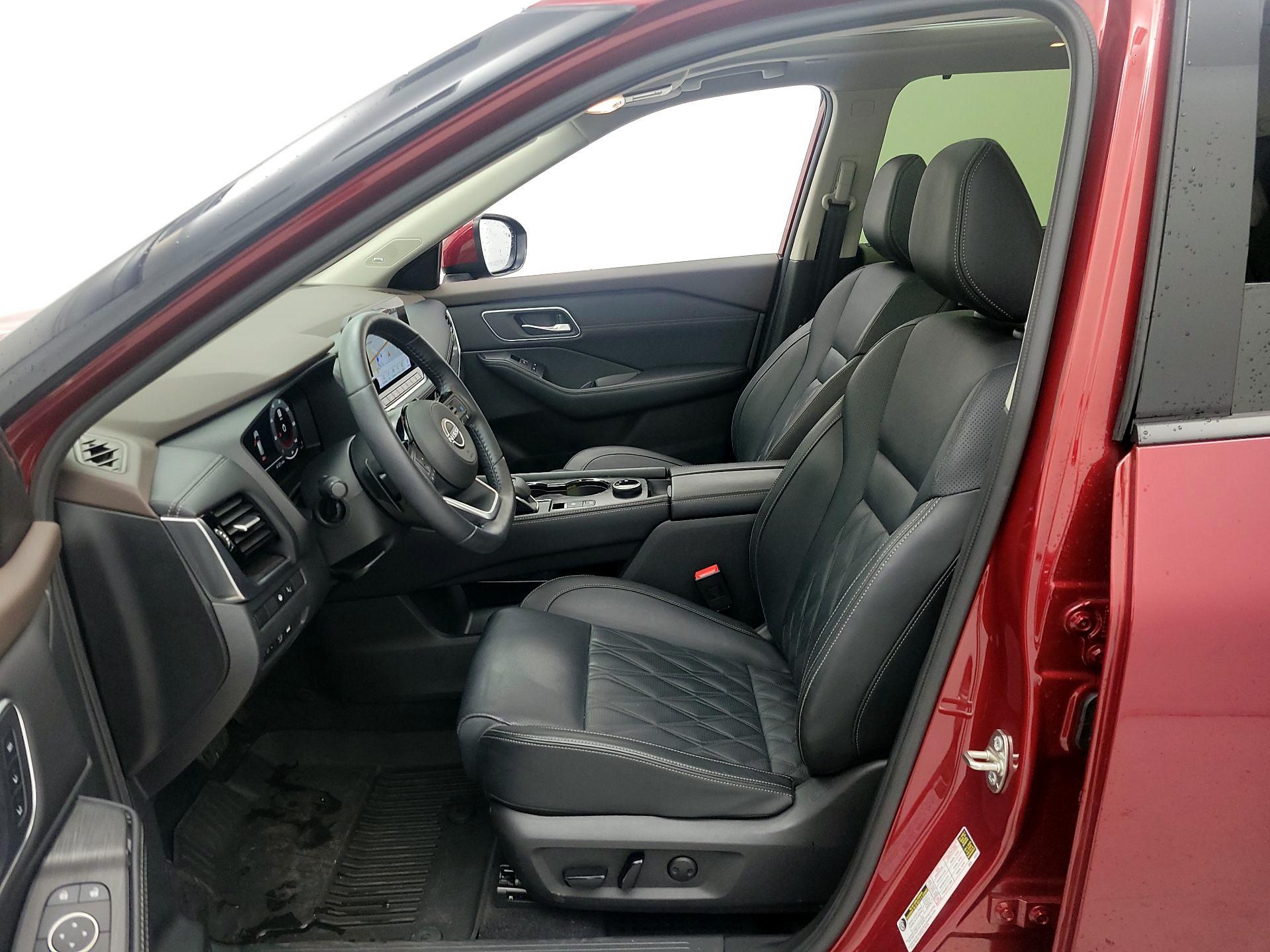 Thumbnail: 2023 Nissan Rogue - 11