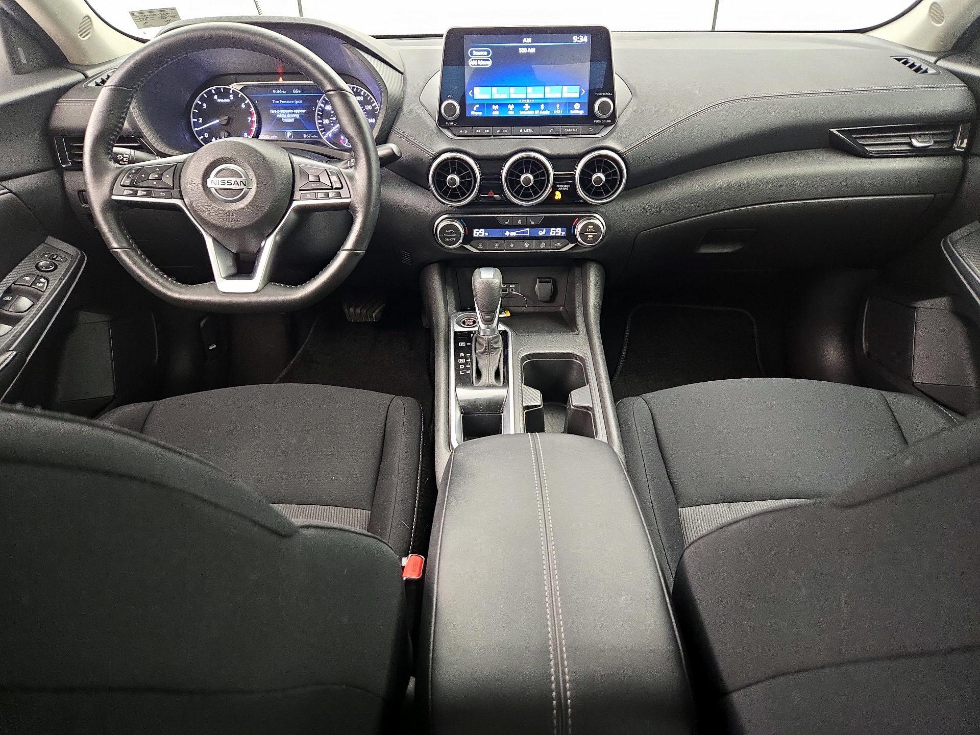 Thumbnail: 2023 Nissan Sentra - 9