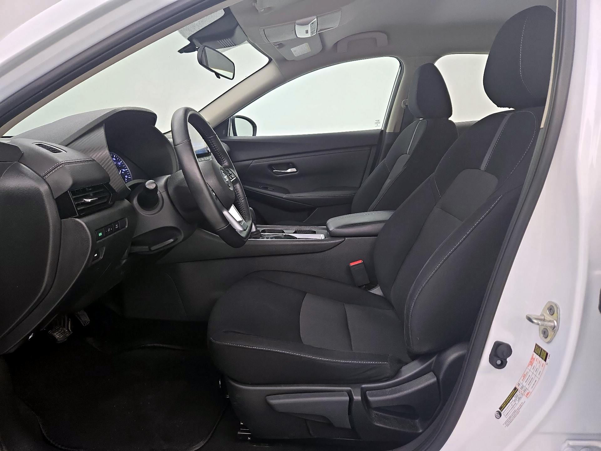 Thumbnail: 2023 Nissan Sentra - 11