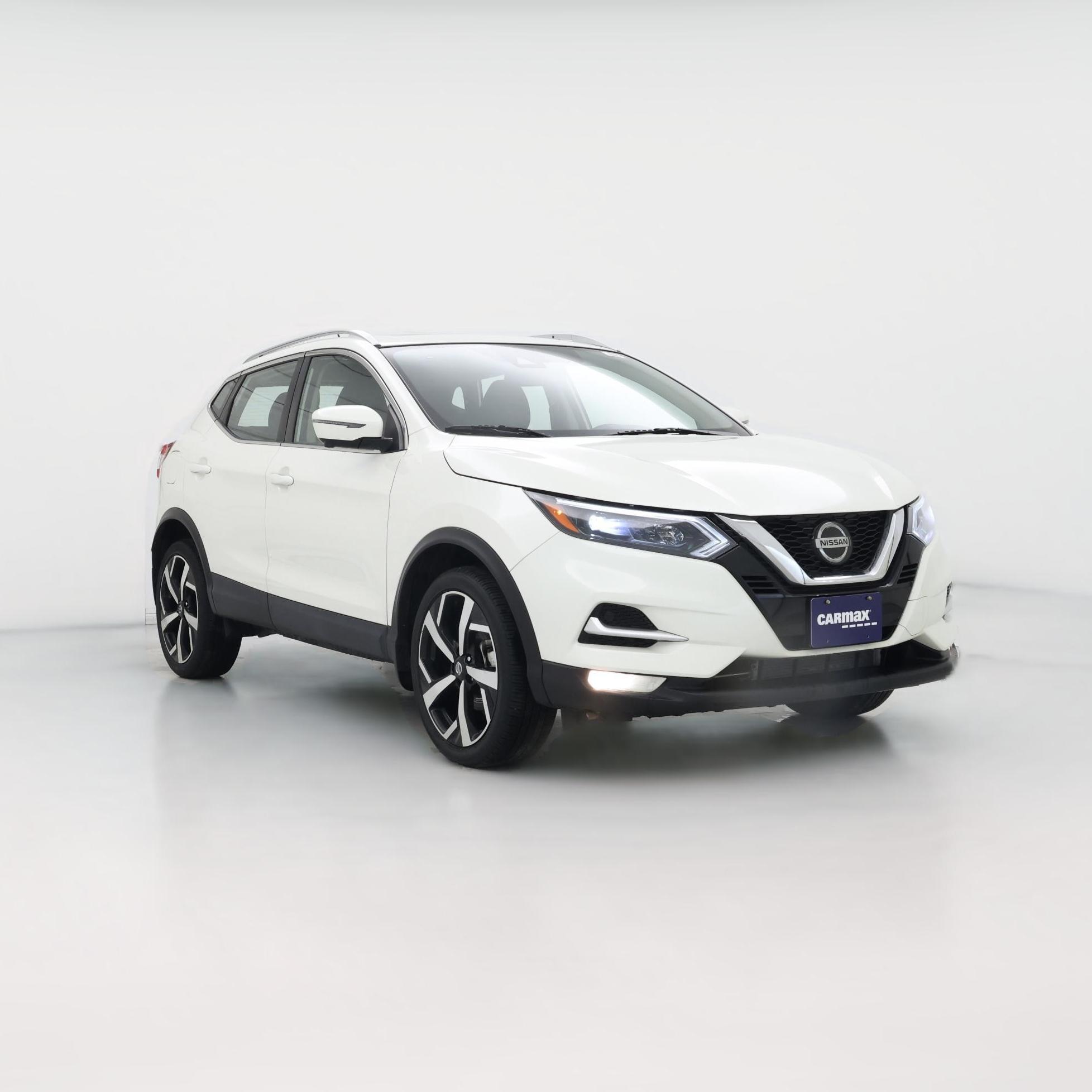 Thumbnail: 2022 Nissan Rogue Sport - 1