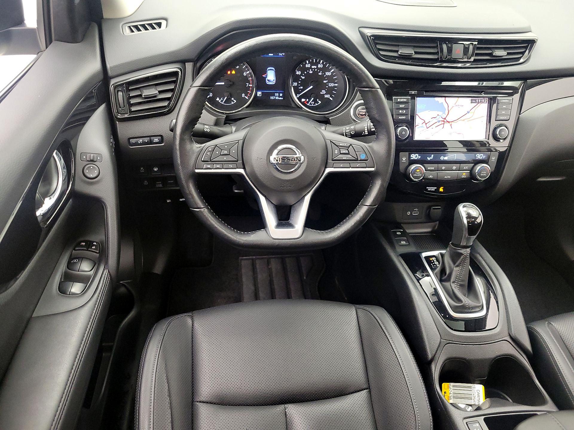 Thumbnail: 2022 Nissan Rogue Sport - 10