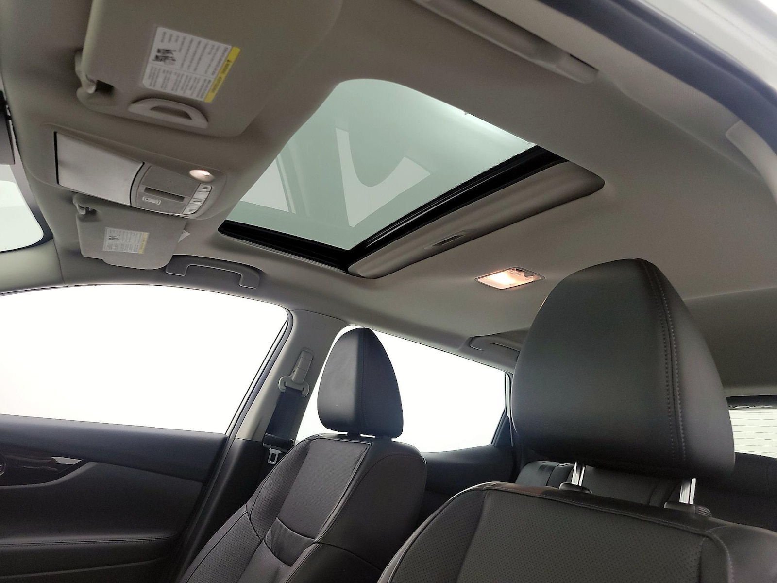 2022 Nissan Rogue Sport SL - Photo 21