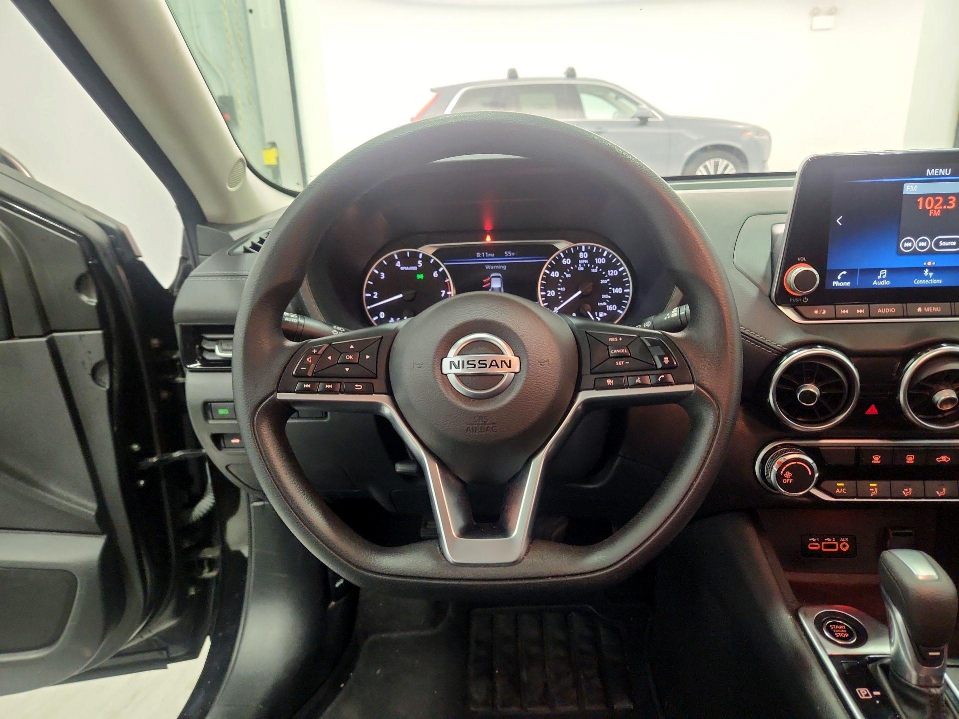 Thumbnail: 2023 Nissan Sentra - 10