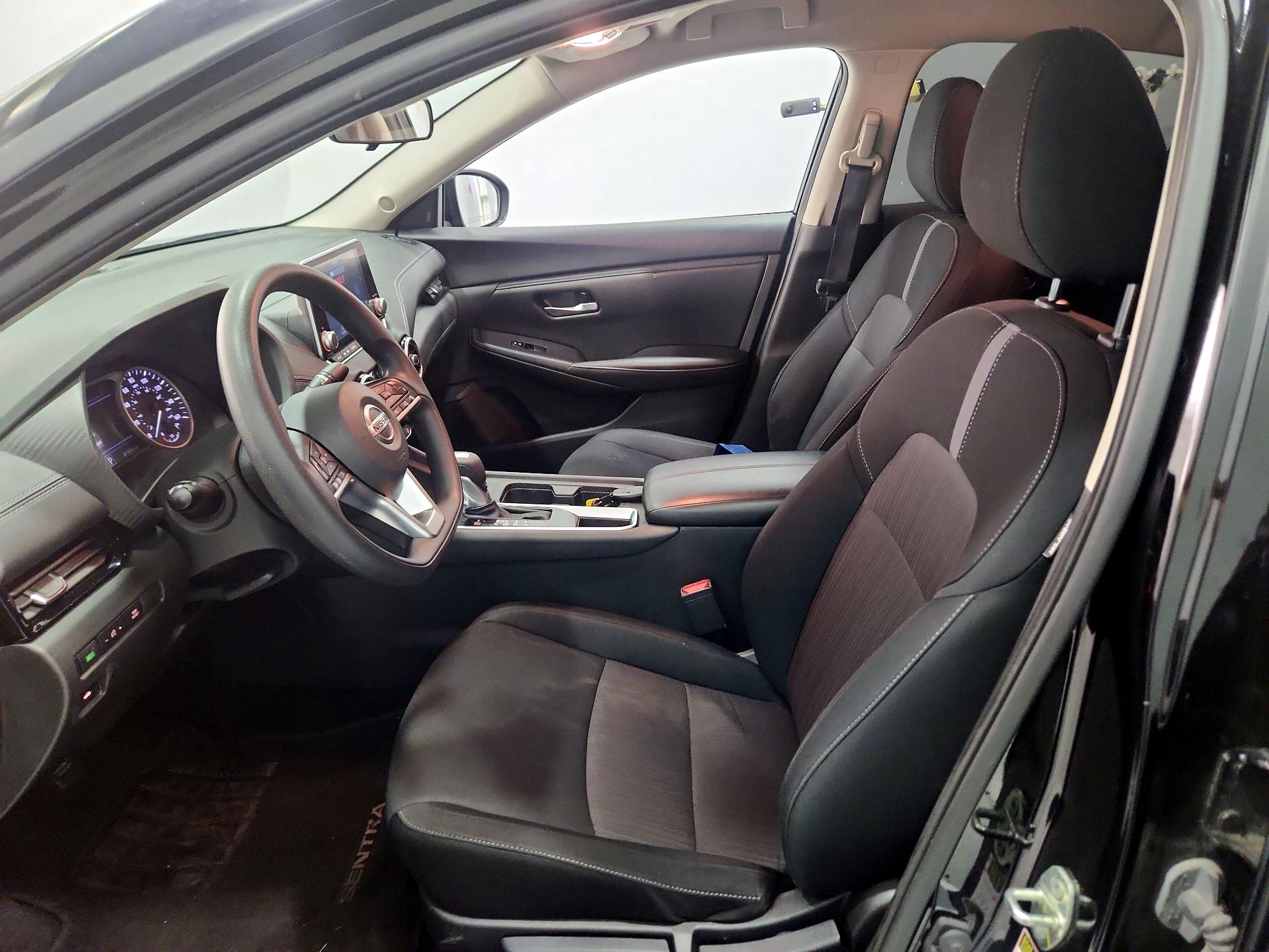 Thumbnail: 2023 Nissan Sentra - 11