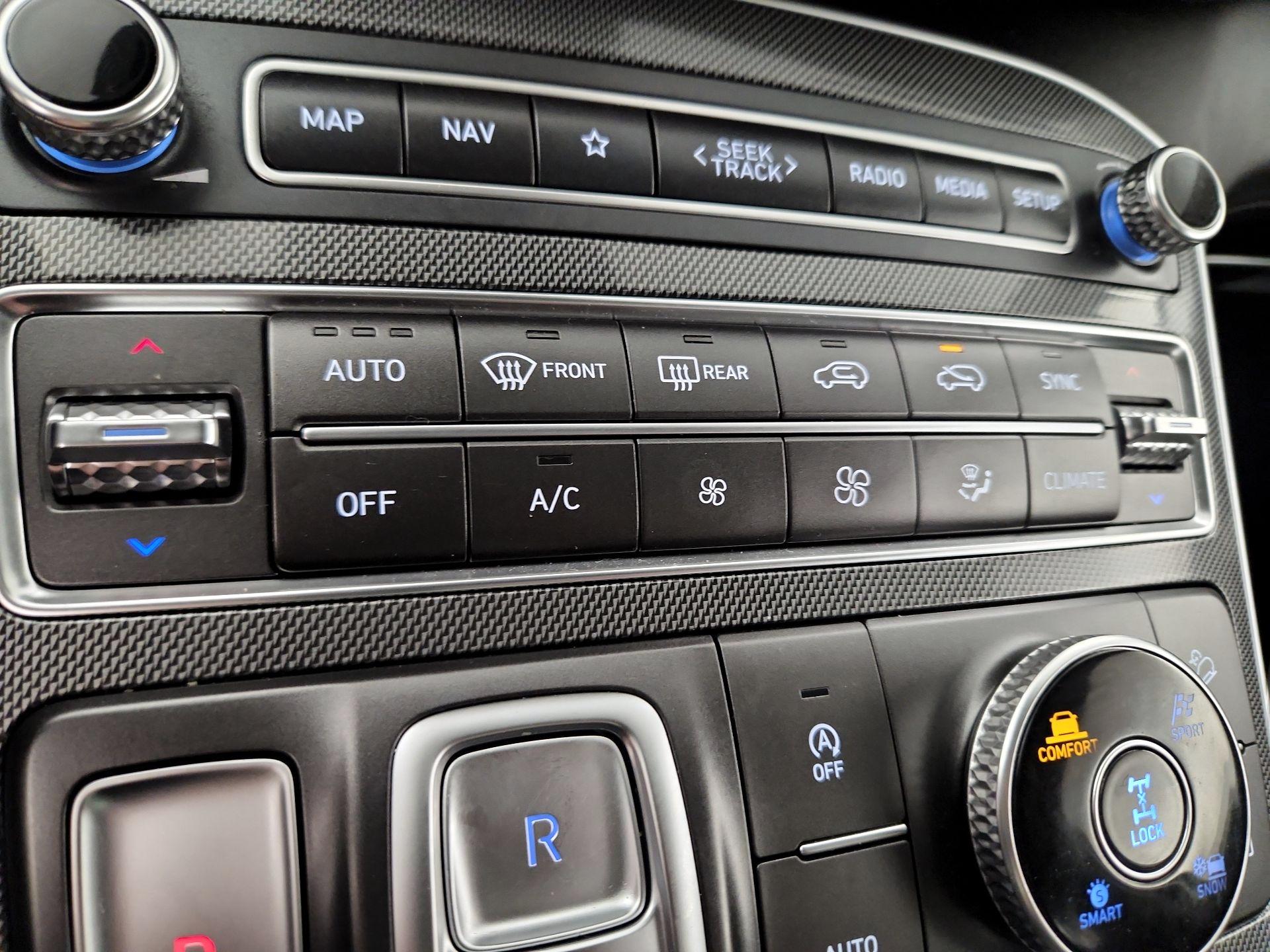 Thumbnail: 2023 Hyundai Santa Fe - 17