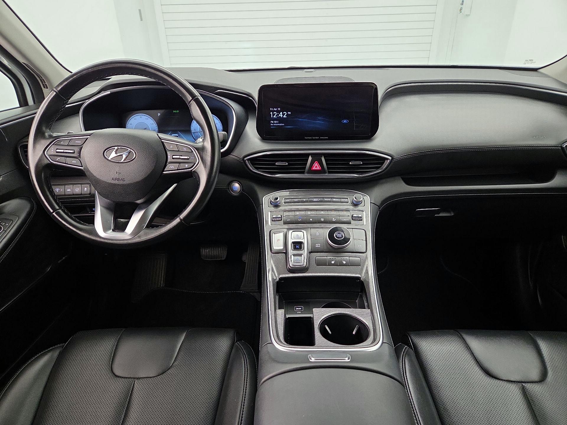 Thumbnail: 2023 Hyundai Santa Fe - 9