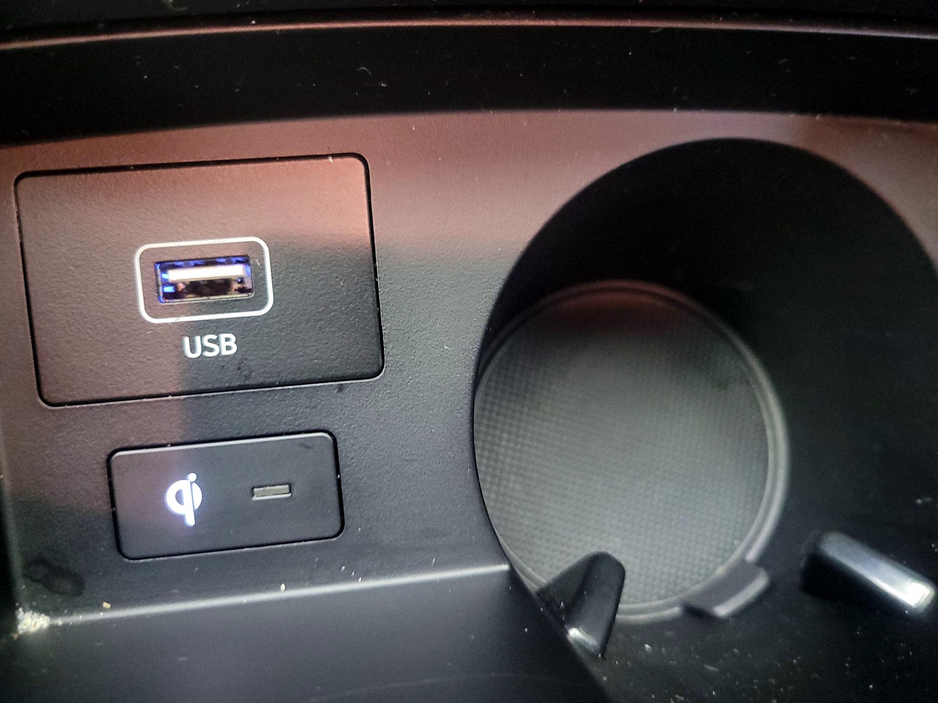 Thumbnail: 2023 Hyundai Santa Fe - 17