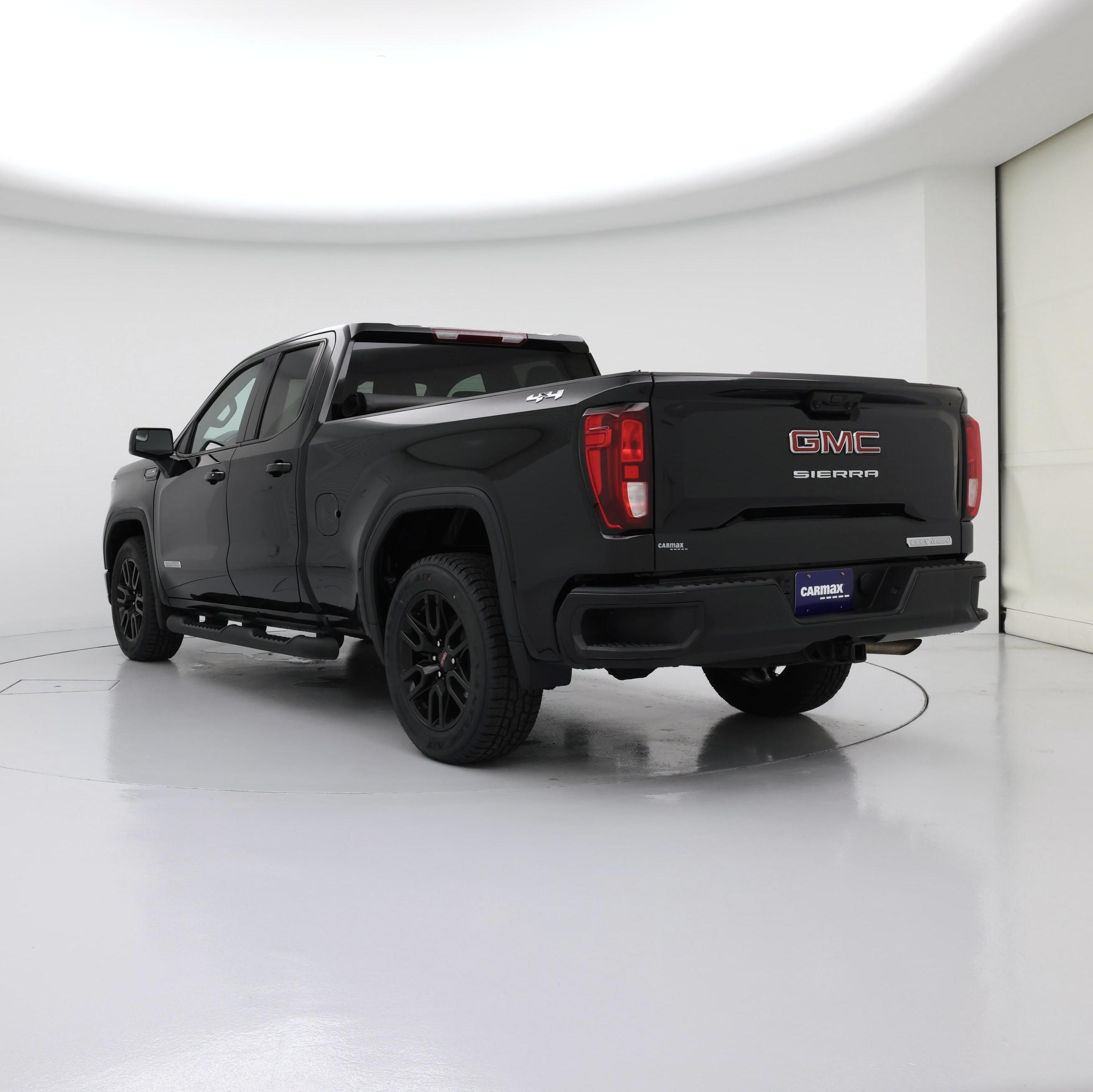 Thumbnail: 2023 GMC Sierra 1500 - 2