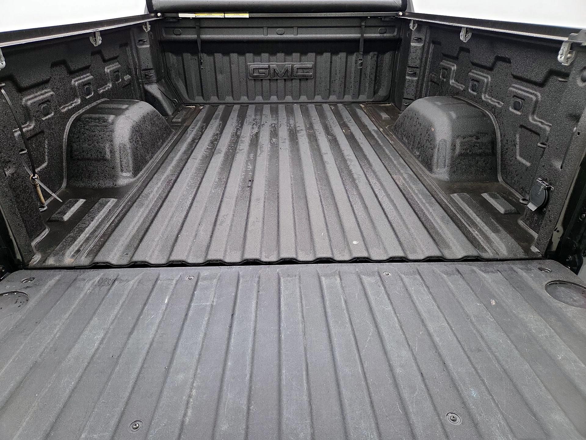 Thumbnail: 2023 GMC Sierra 1500 - 20