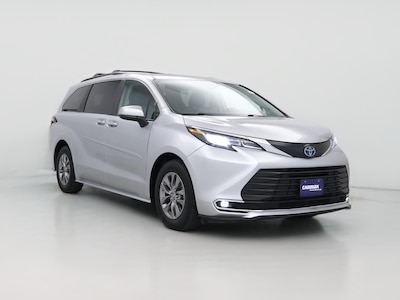 2023 Toyota Sienna Hybrid XLE