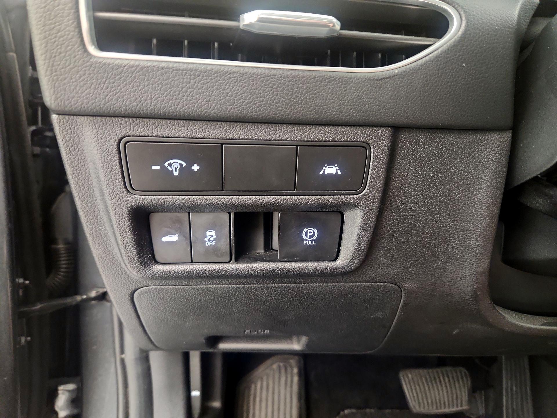 Thumbnail: 2022 Hyundai Sonata - 13