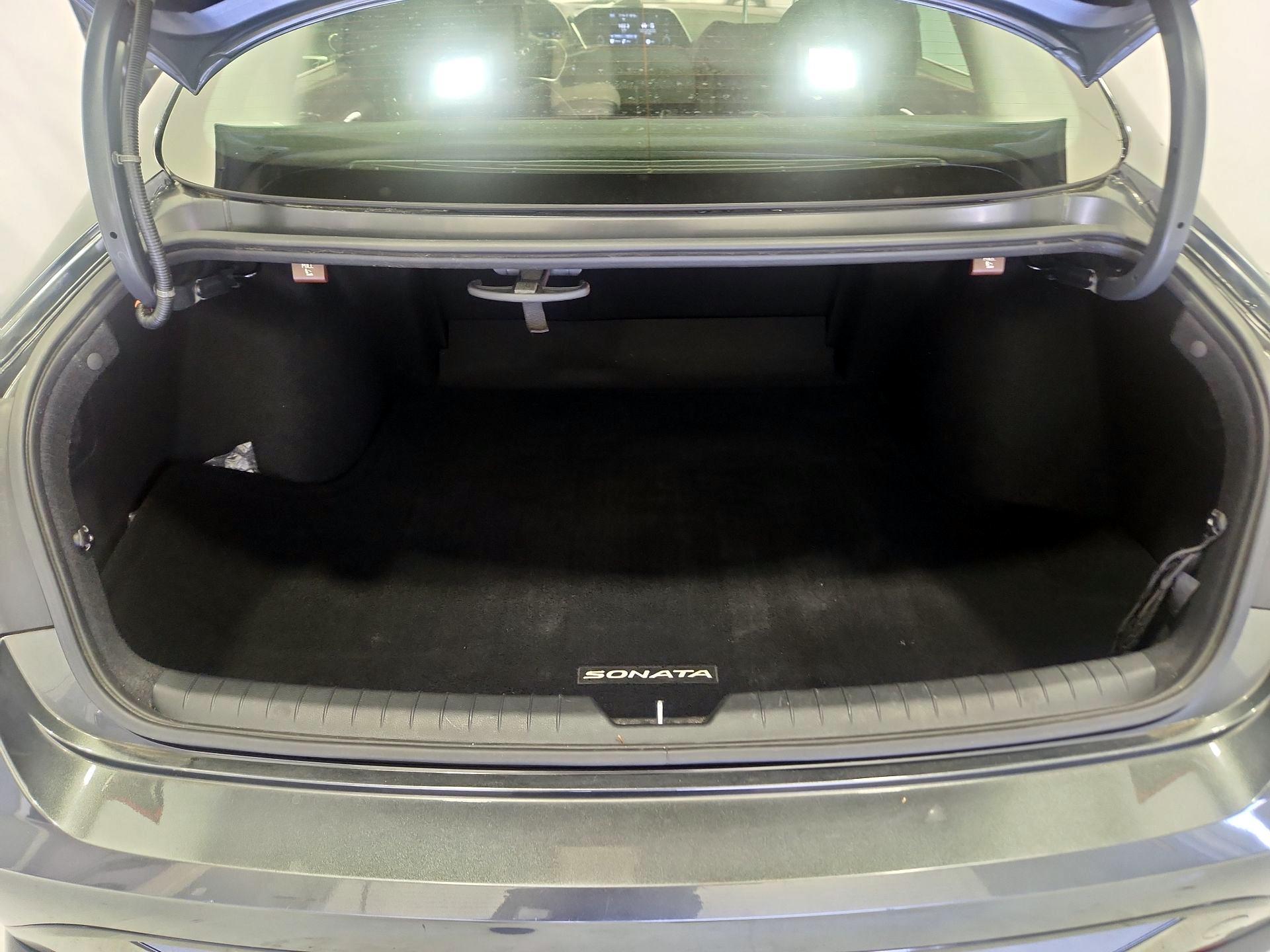 Thumbnail: 2022 Hyundai Sonata - 20