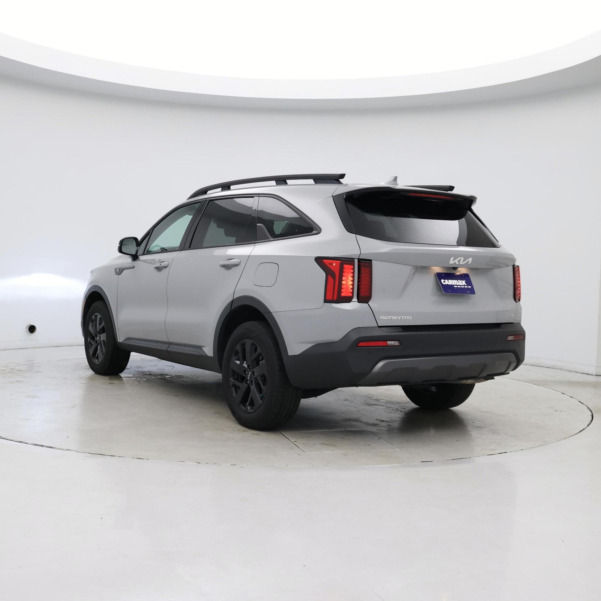 Thumbnail: 2023 Kia Sorento - 2