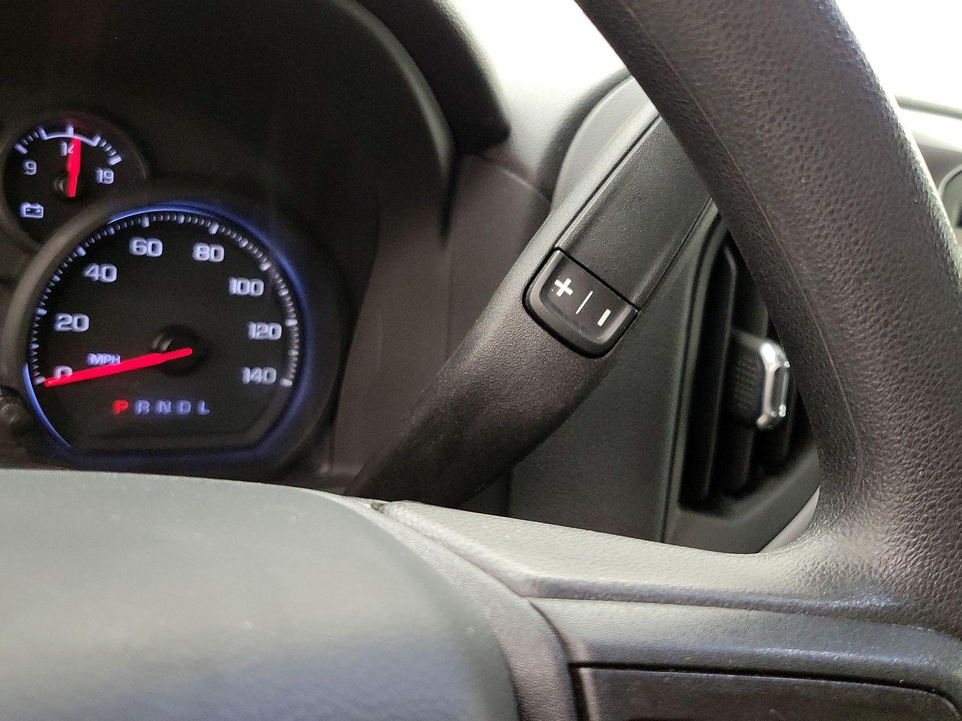 Thumbnail: 2023 Chevrolet Silverado 1500 - 17