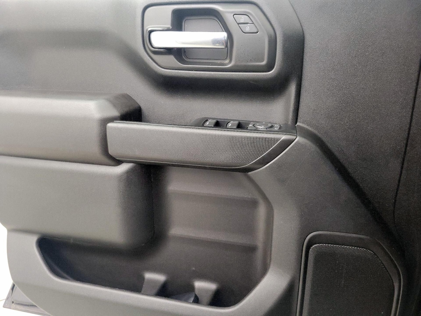 2023 Chevrolet Silverado 1500 Custom - Photo 13