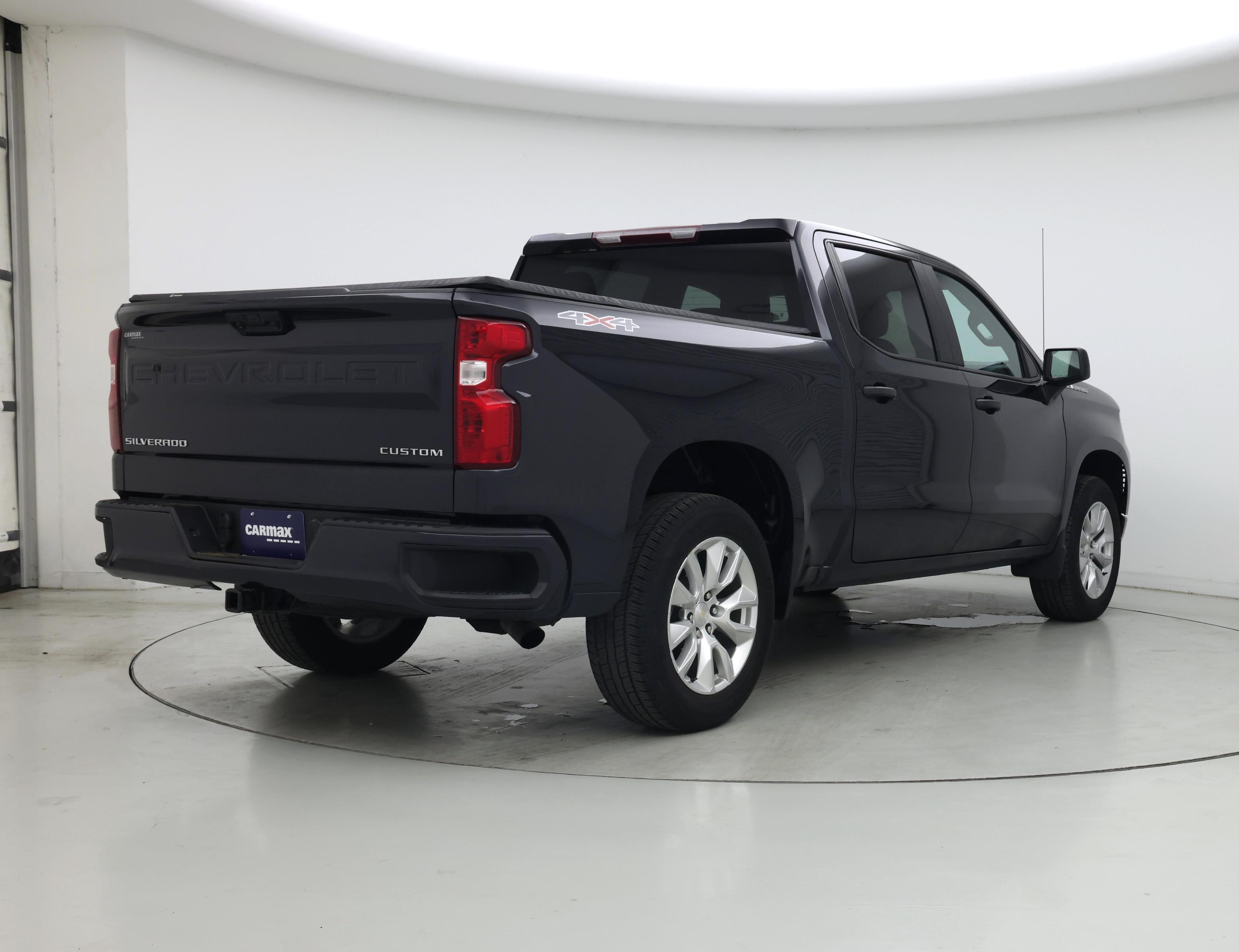 Thumbnail: 2023 Chevrolet Silverado 1500 - 8