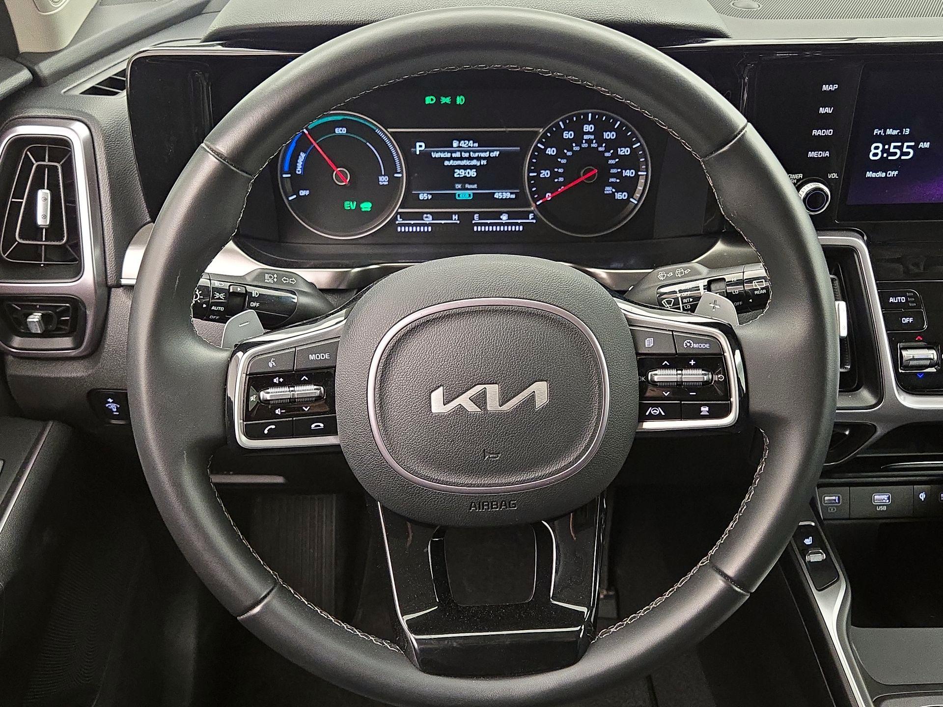 Thumbnail: 2023 Kia Sorento - 10
