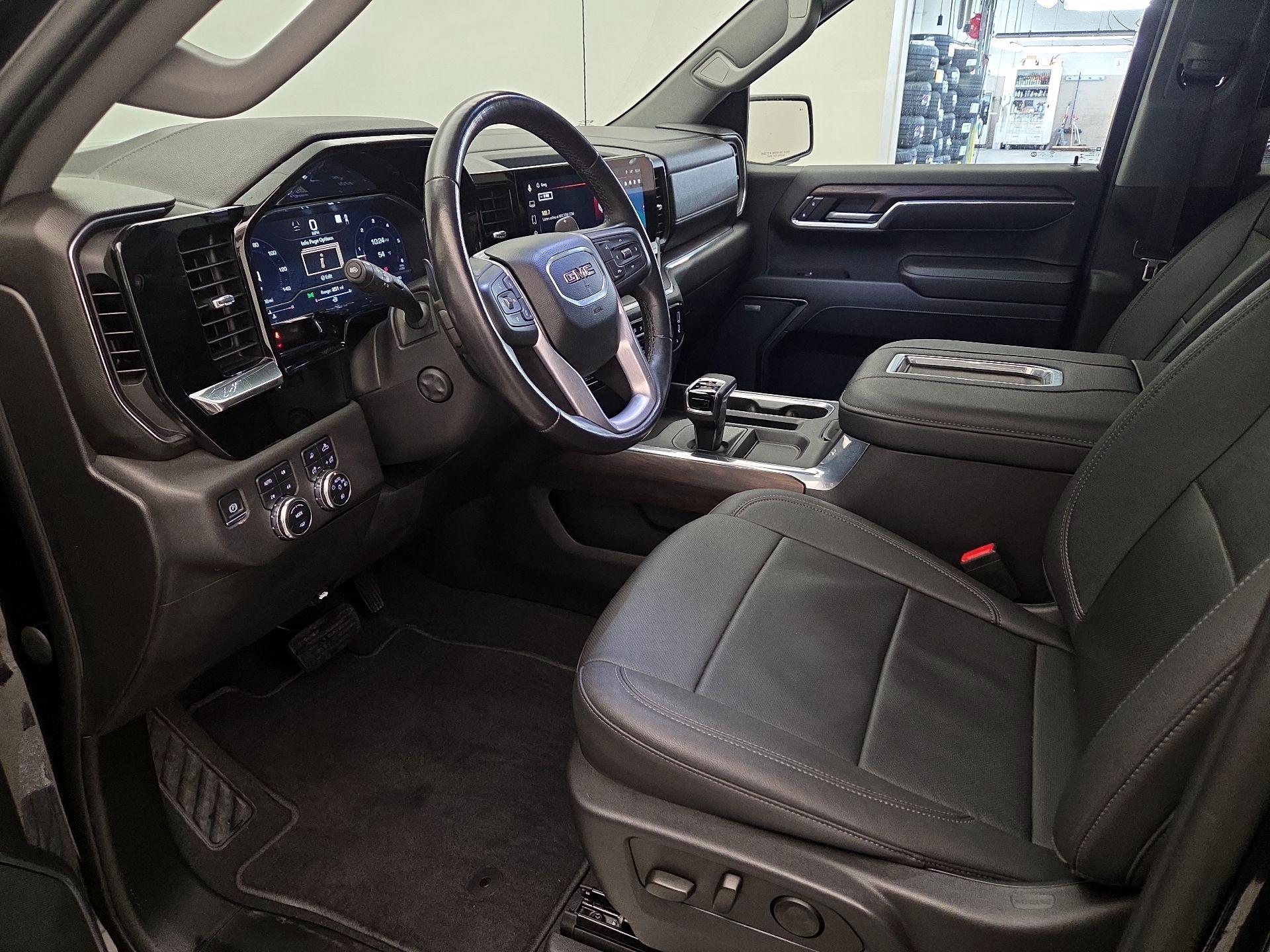 Thumbnail: 2022 GMC Sierra 1500 - 11