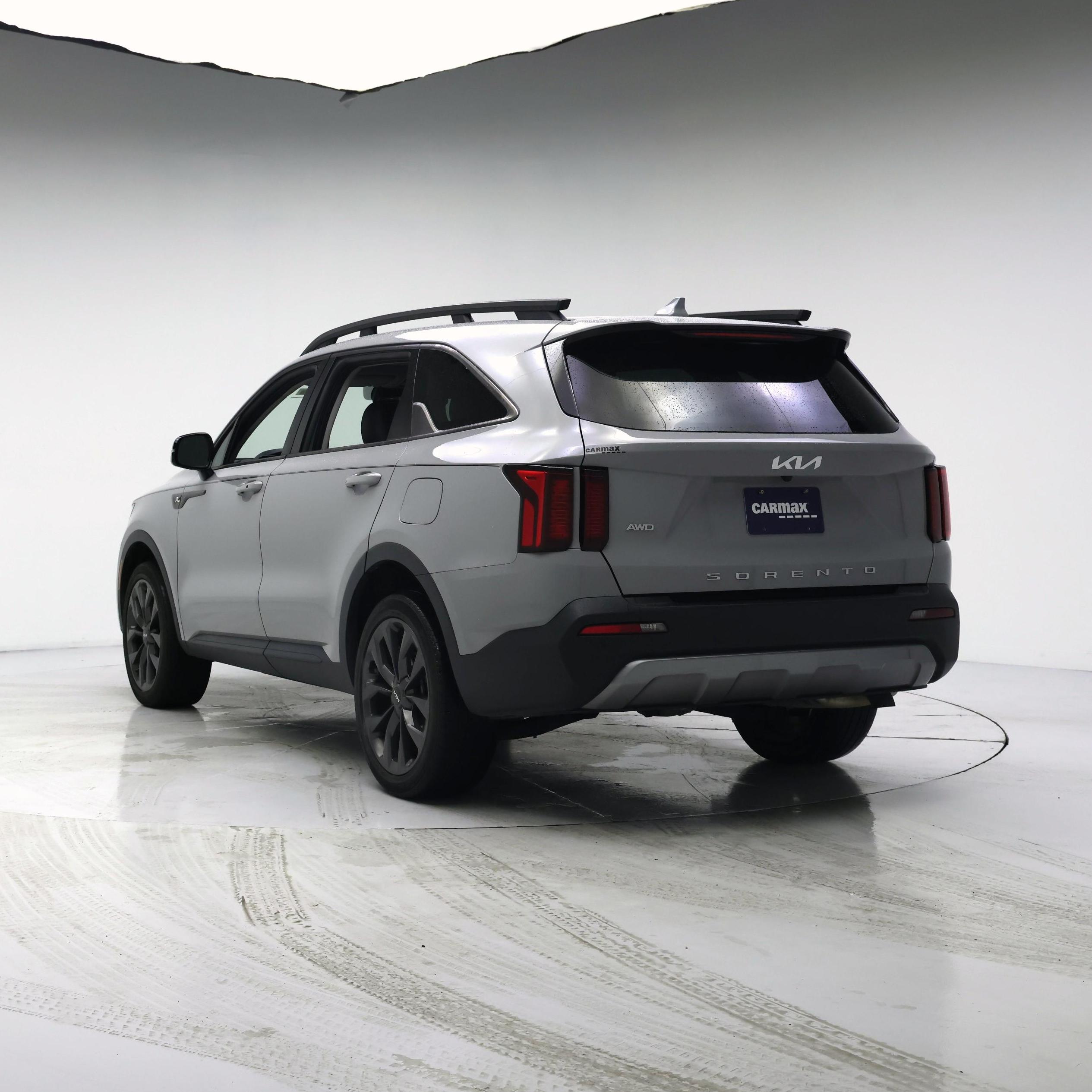 Thumbnail: 2022 Kia Sorento - 2