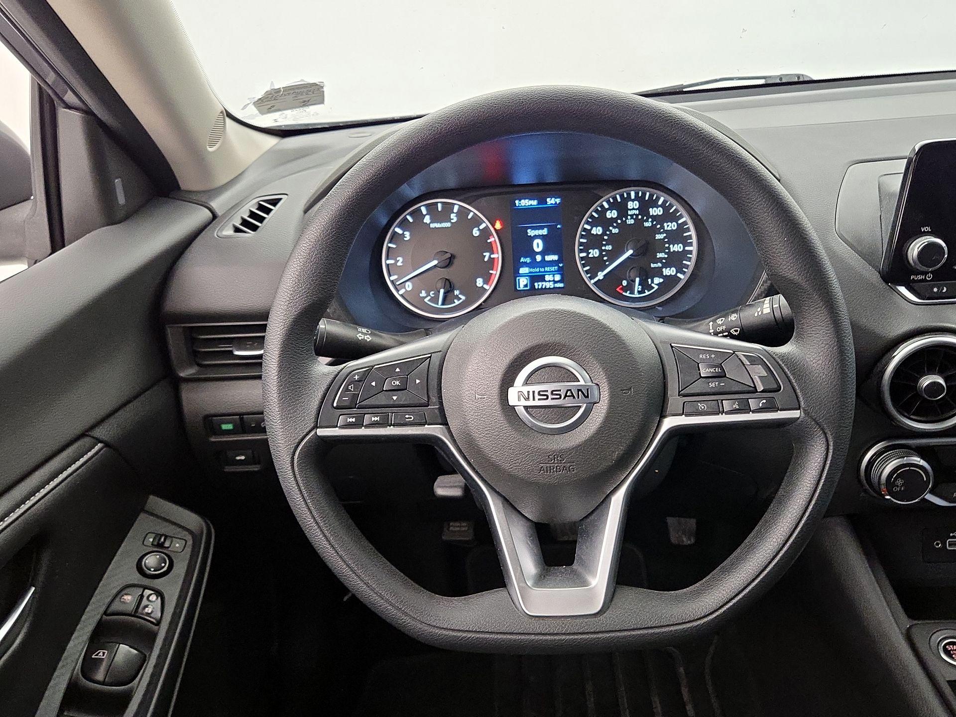 Thumbnail: 2023 Nissan Sentra - 10