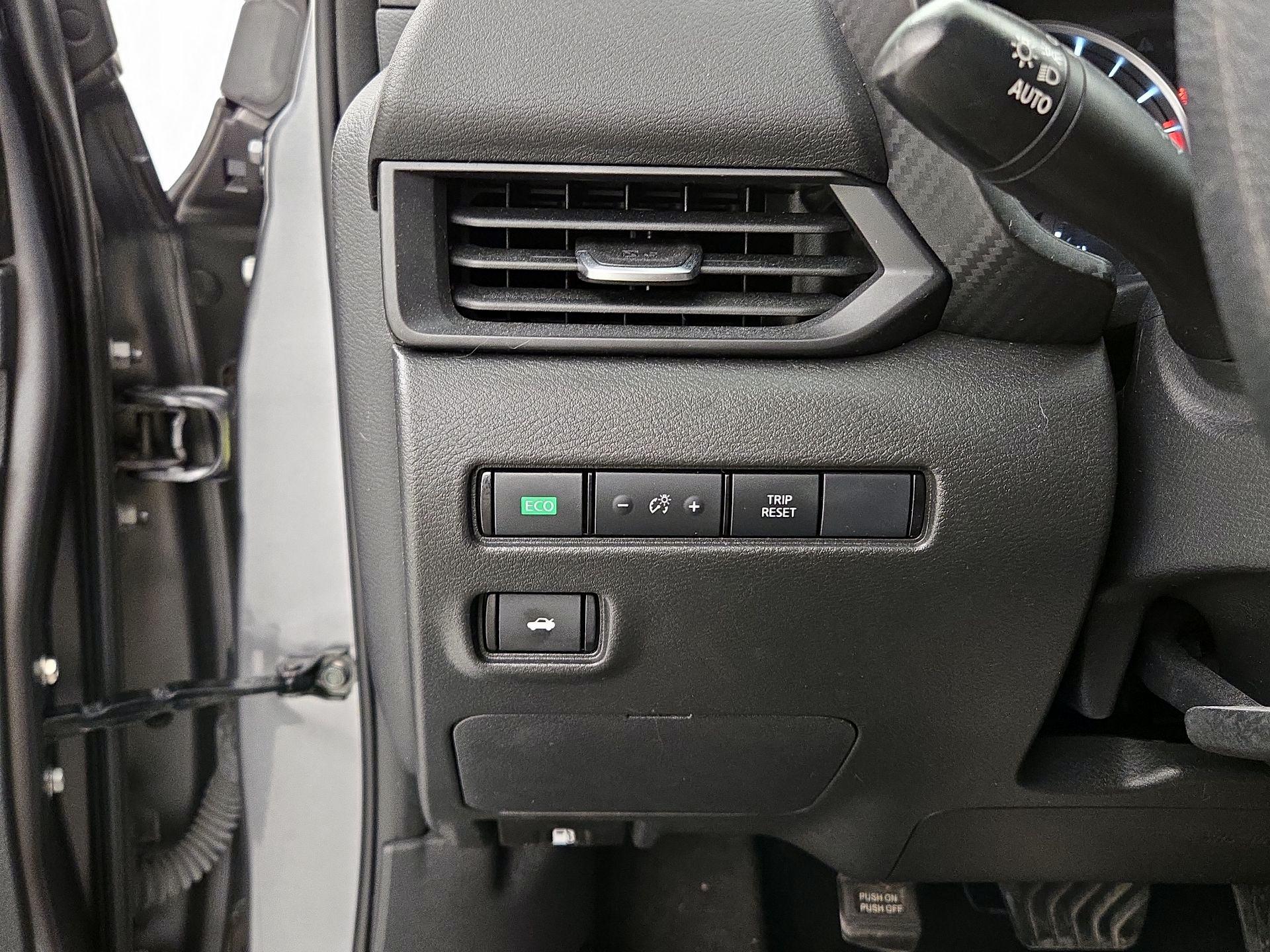 Thumbnail: 2023 Nissan Sentra - 13