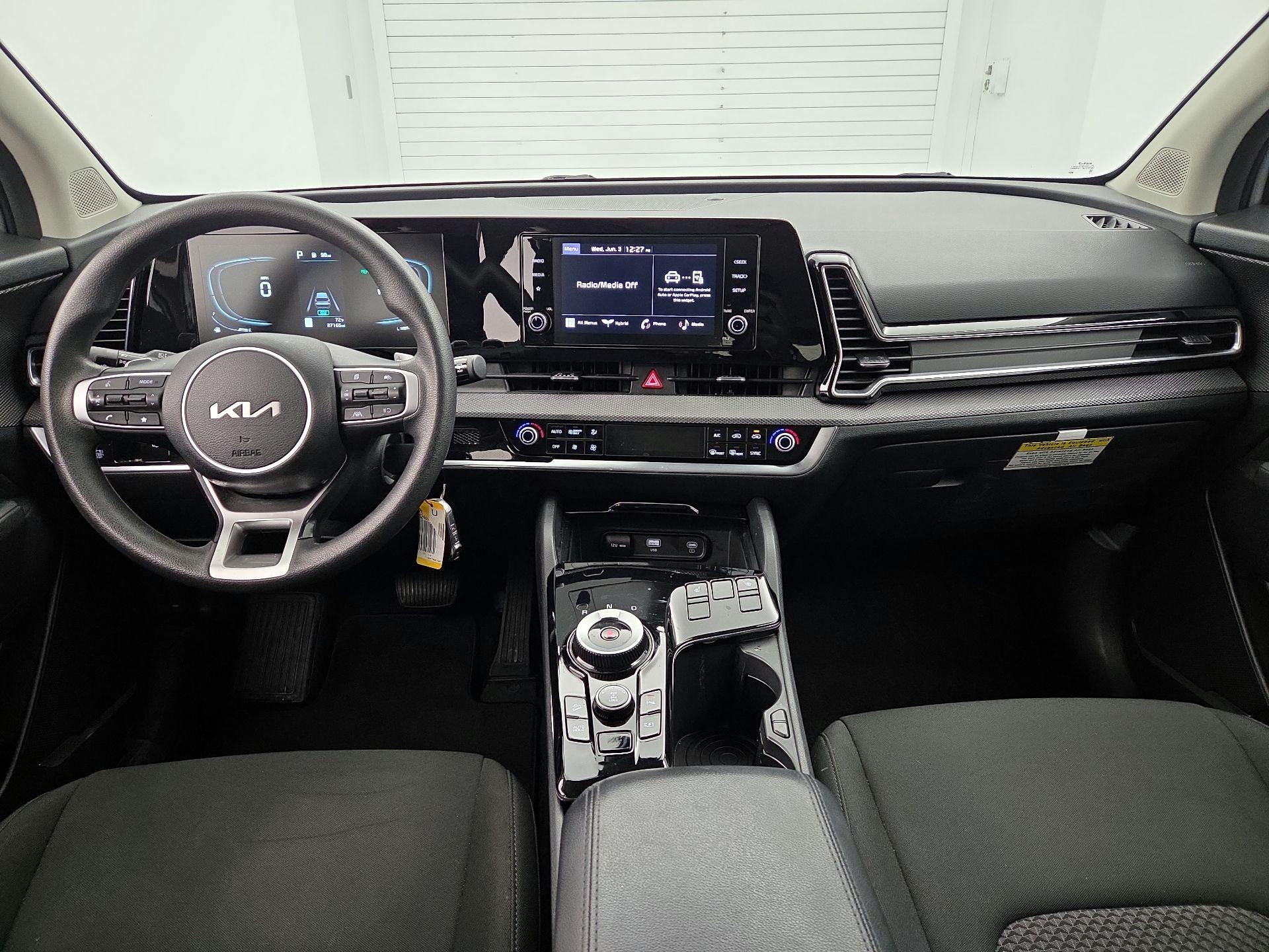 Thumbnail: 2023 Kia Sportage - 9