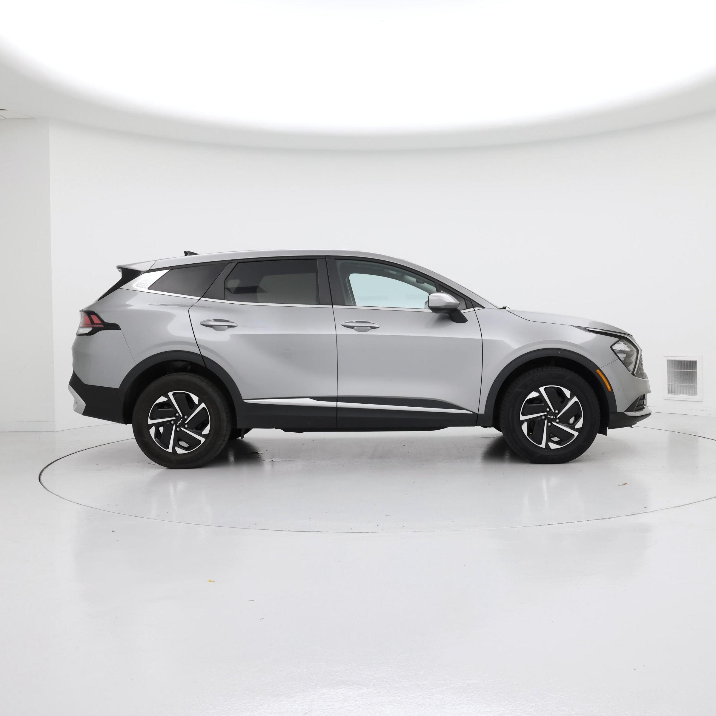 Thumbnail: 2023 Kia Sportage - 7