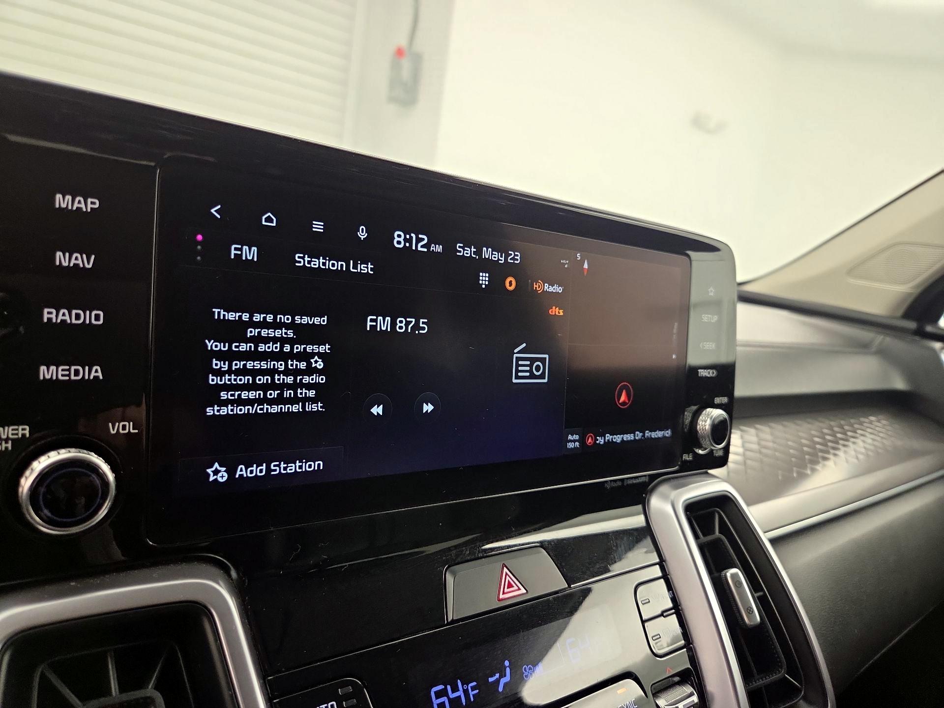 Thumbnail: 2023 Kia Sorento - 16