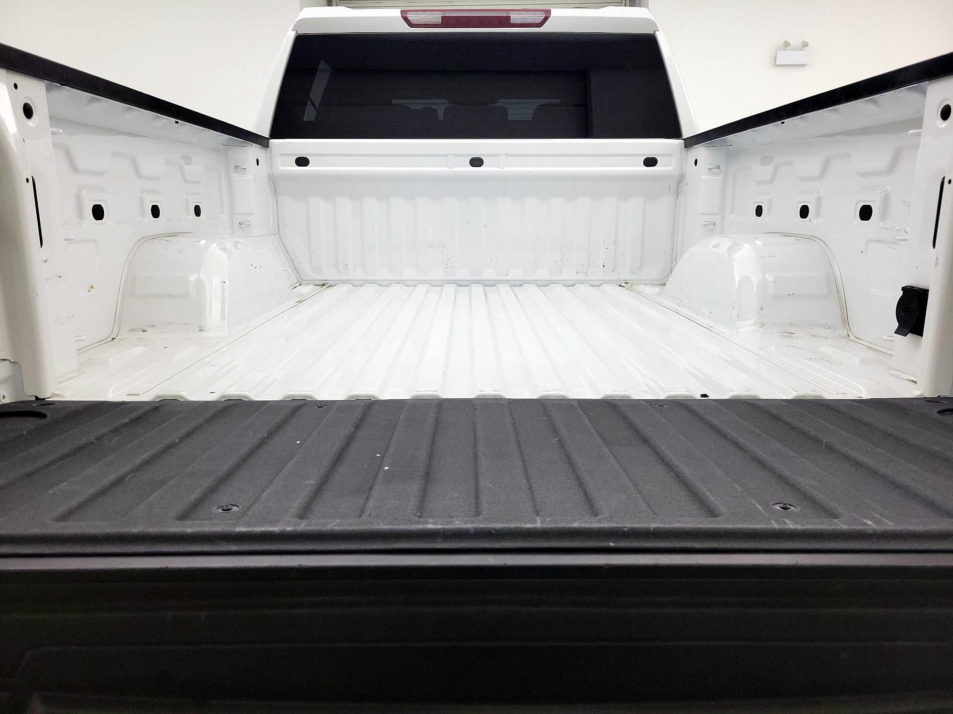 Thumbnail: 2022 Chevrolet Silverado 1500 - 20