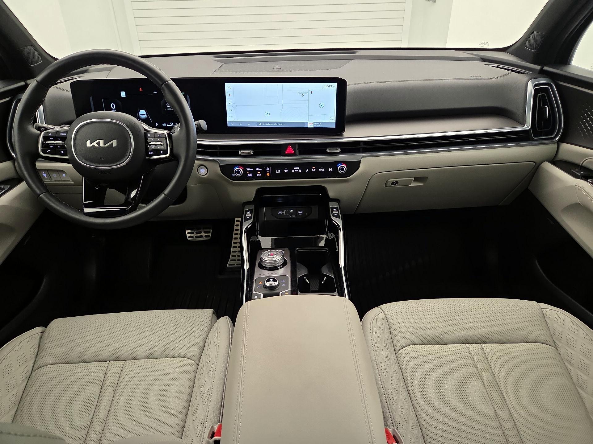Thumbnail: 2025 Kia Sorento - 9