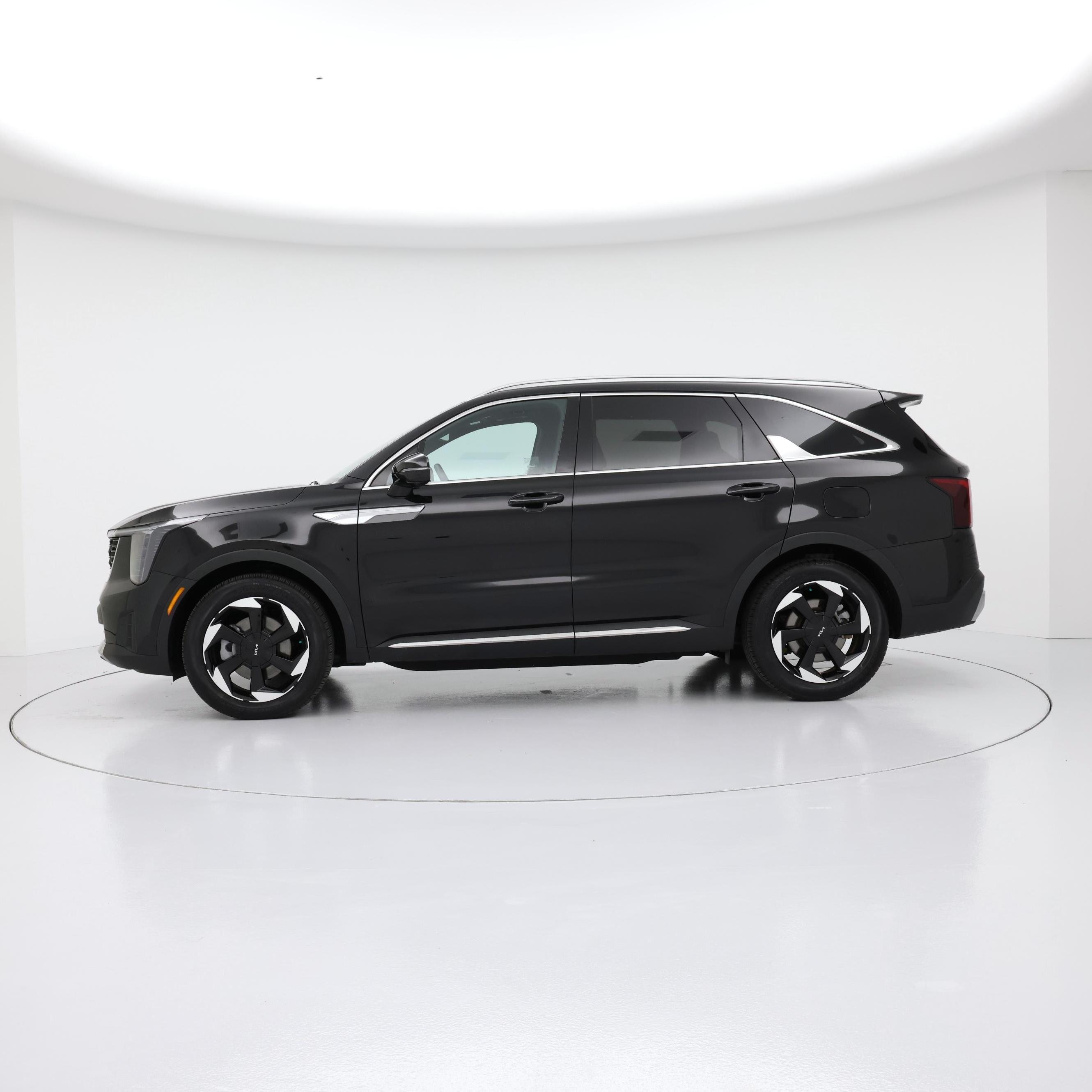 Thumbnail: 2025 Kia Sorento - 3