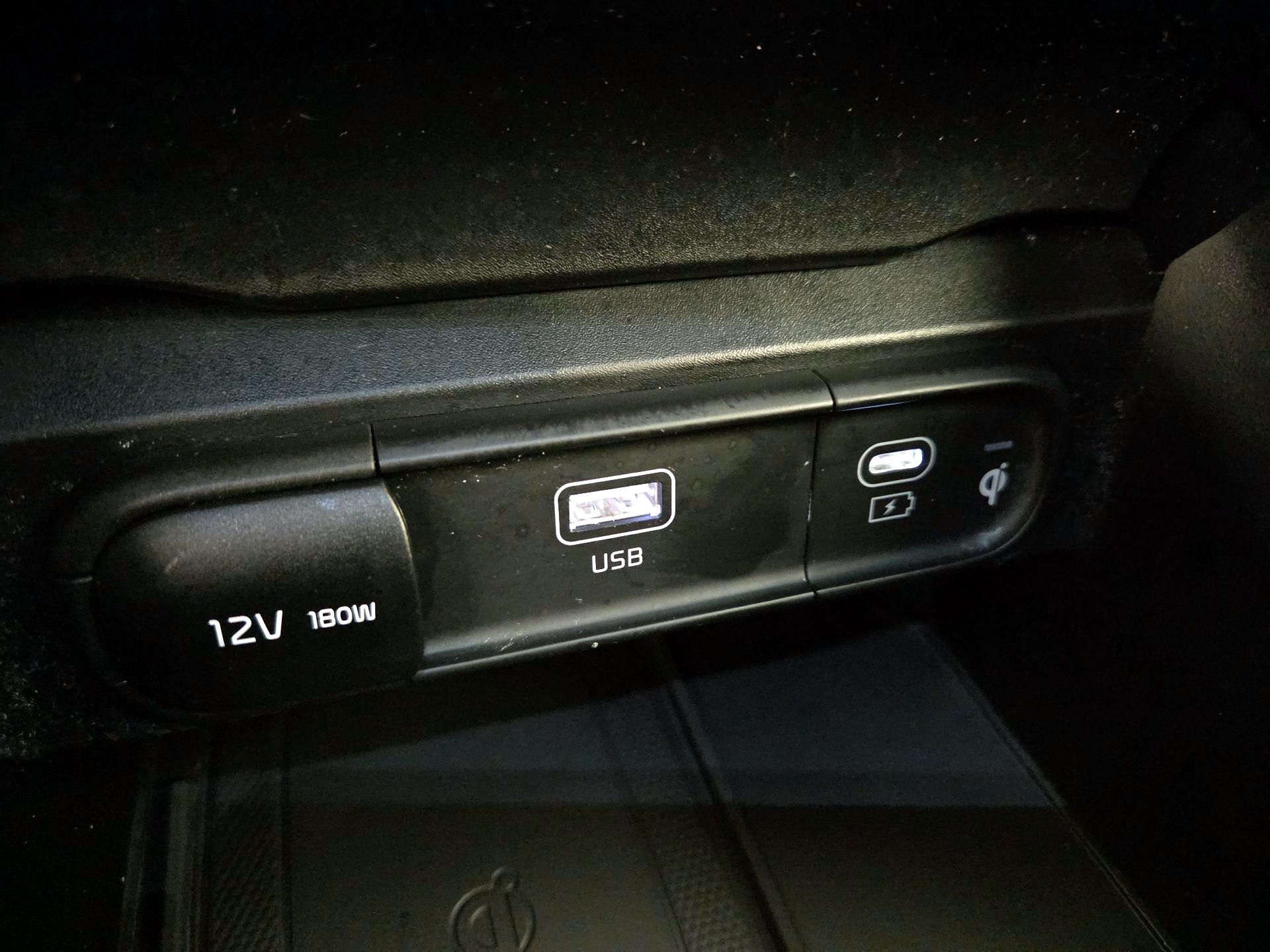 Thumbnail: 2023 Kia Telluride - 19