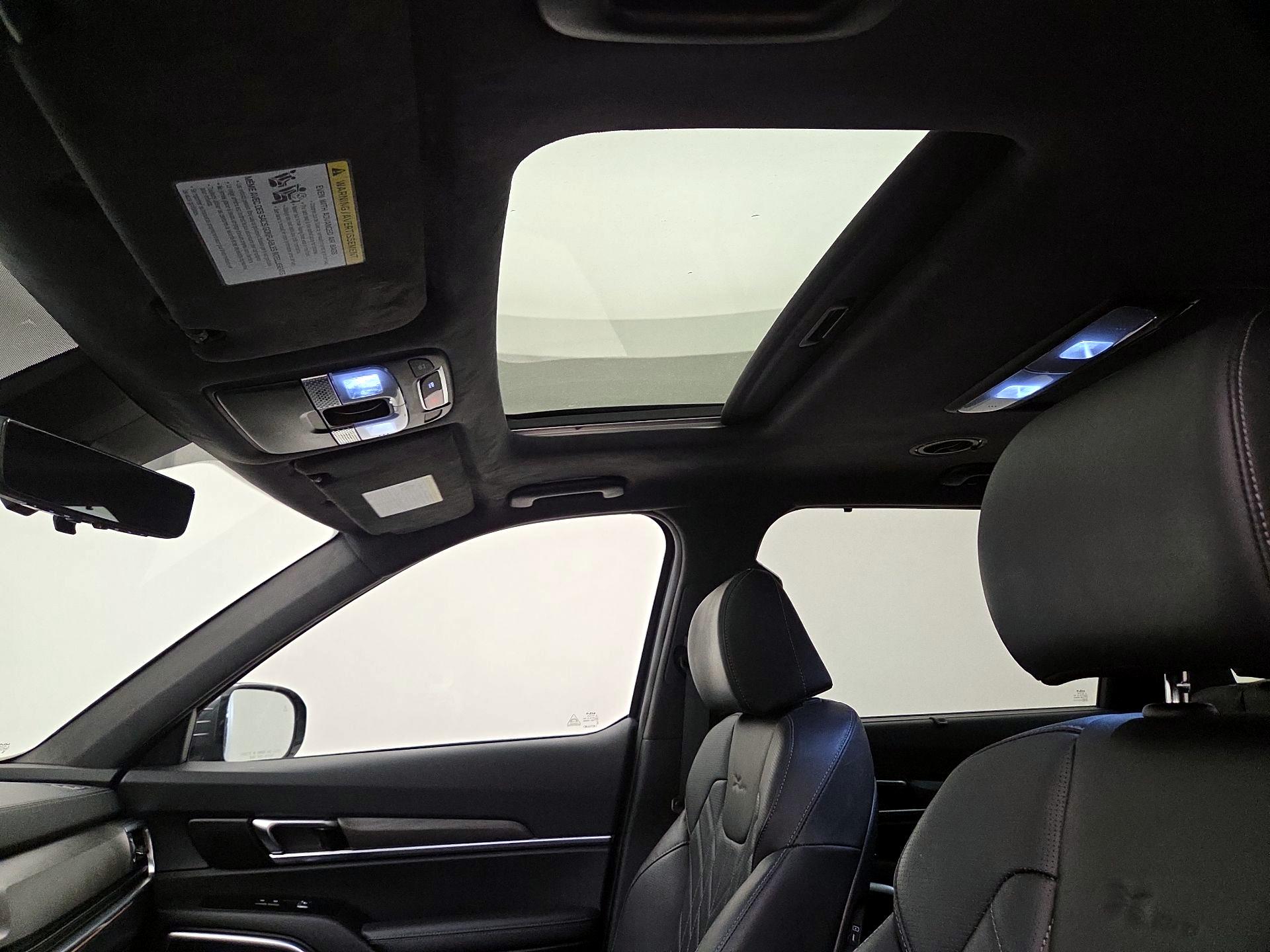 Thumbnail: 2023 Kia Telluride - 20